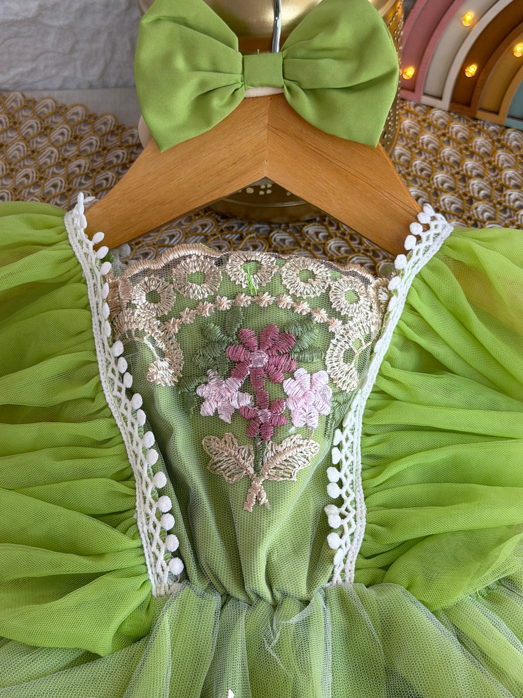 Vestido tull verde floreado