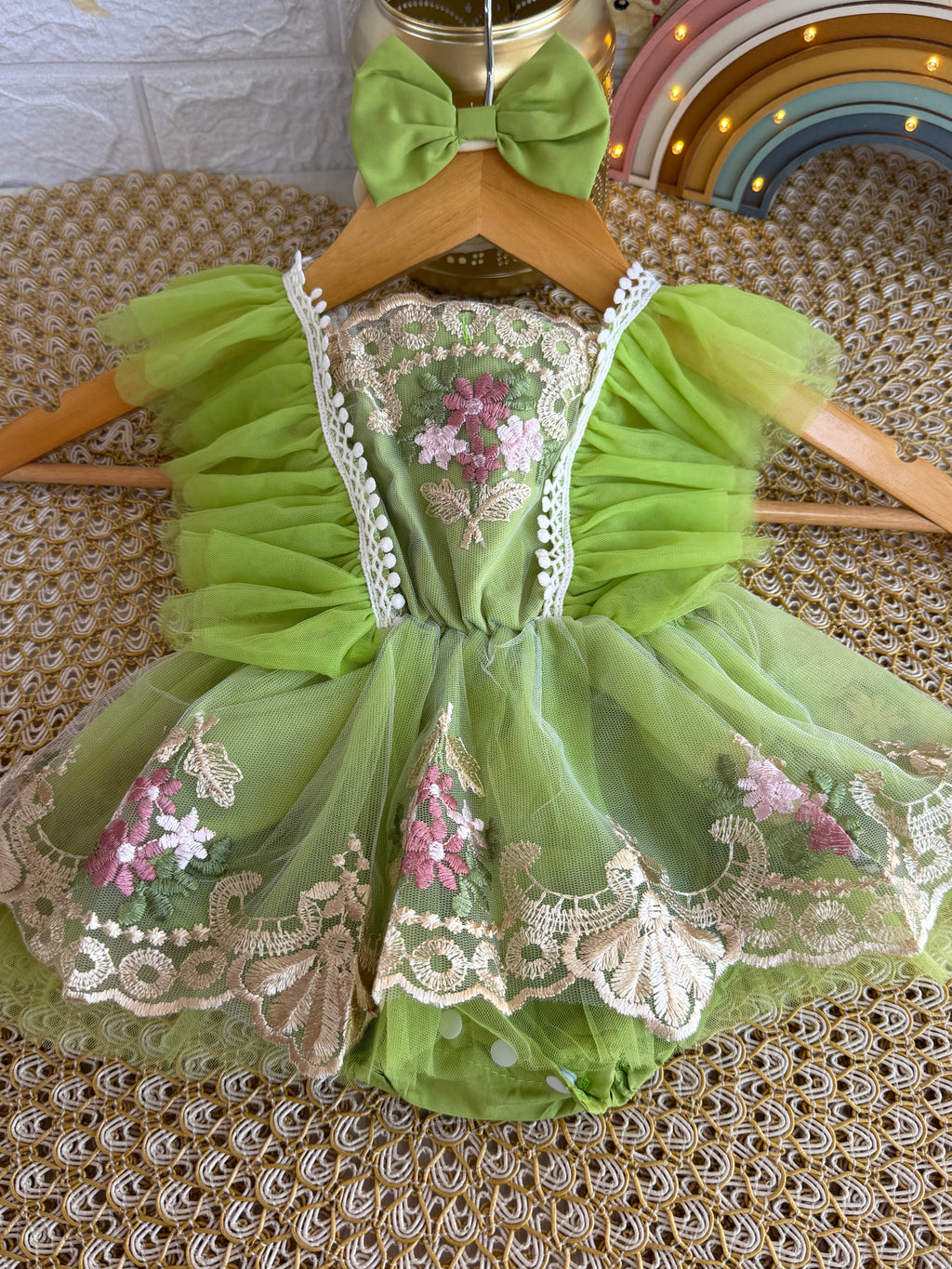 Vestido tull verde floreado