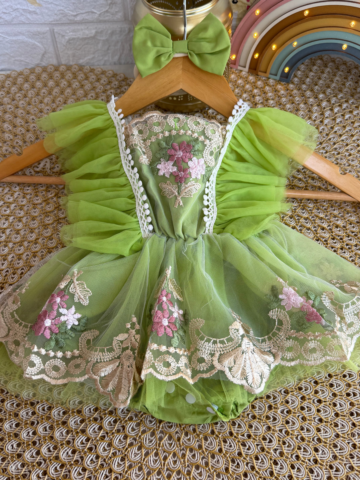 Vestido tull verde floreado