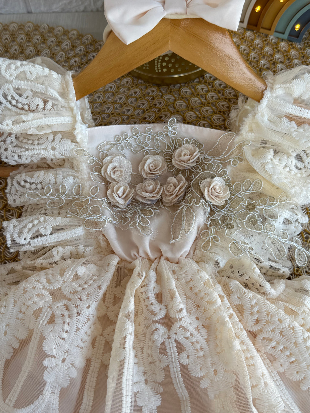 Vestido tull encaje crema