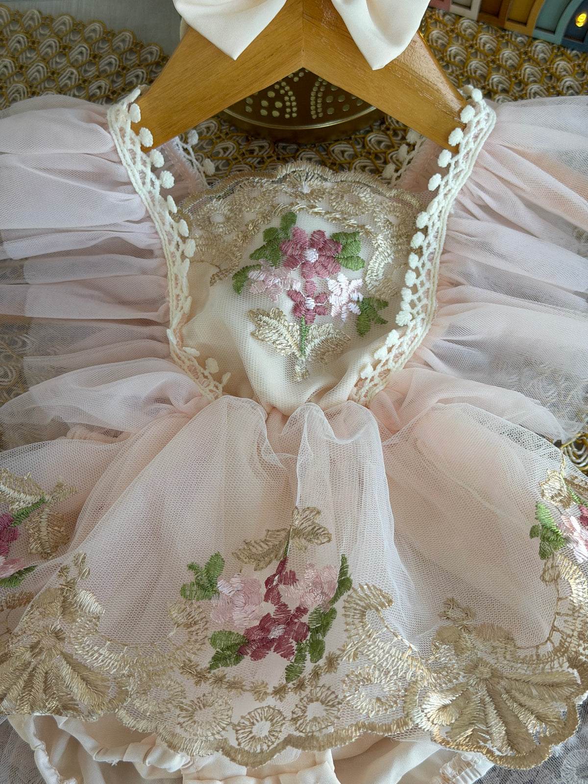 Vestido tull rosa floreado