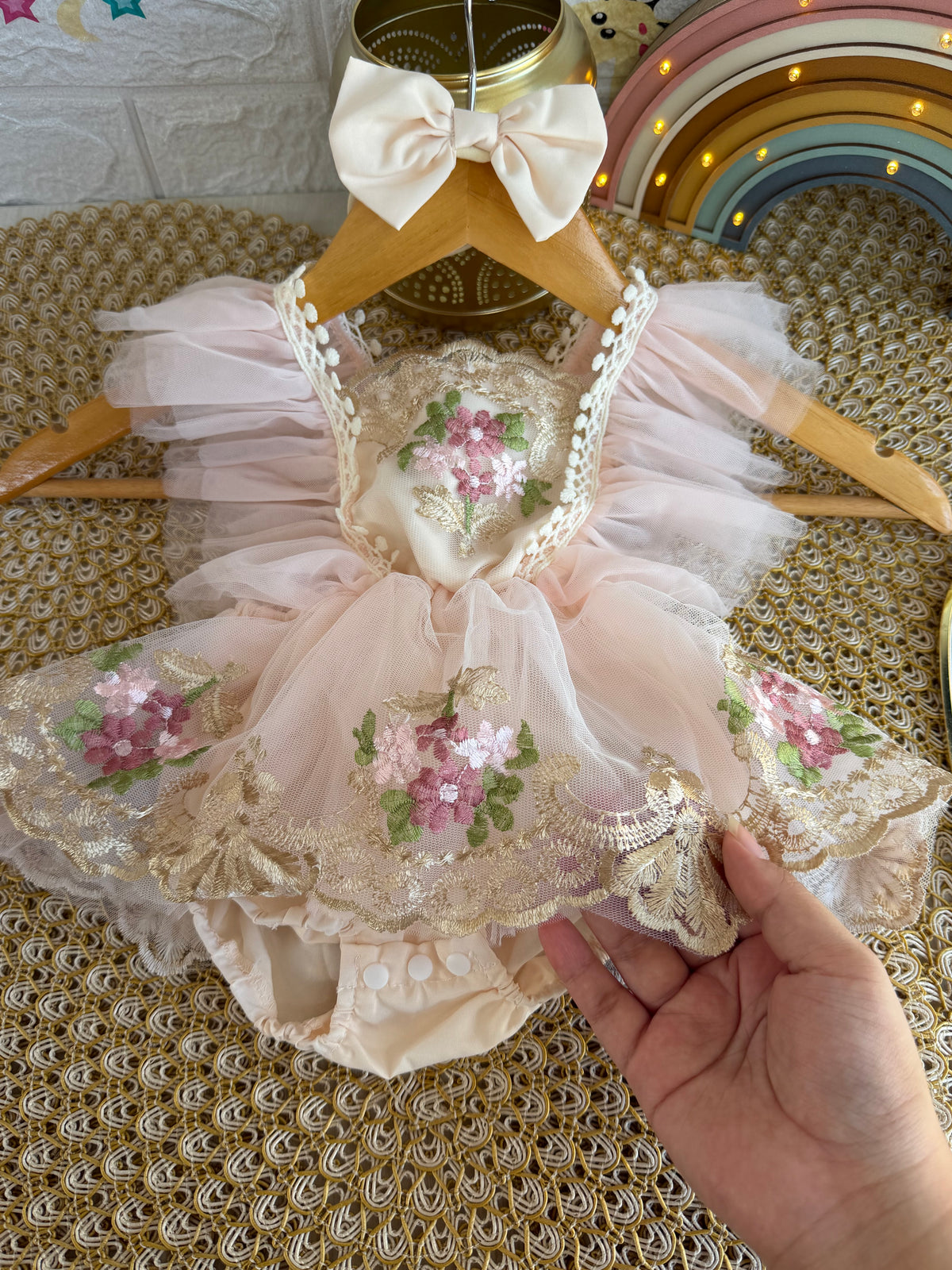 Vestido tull rosa floreado
