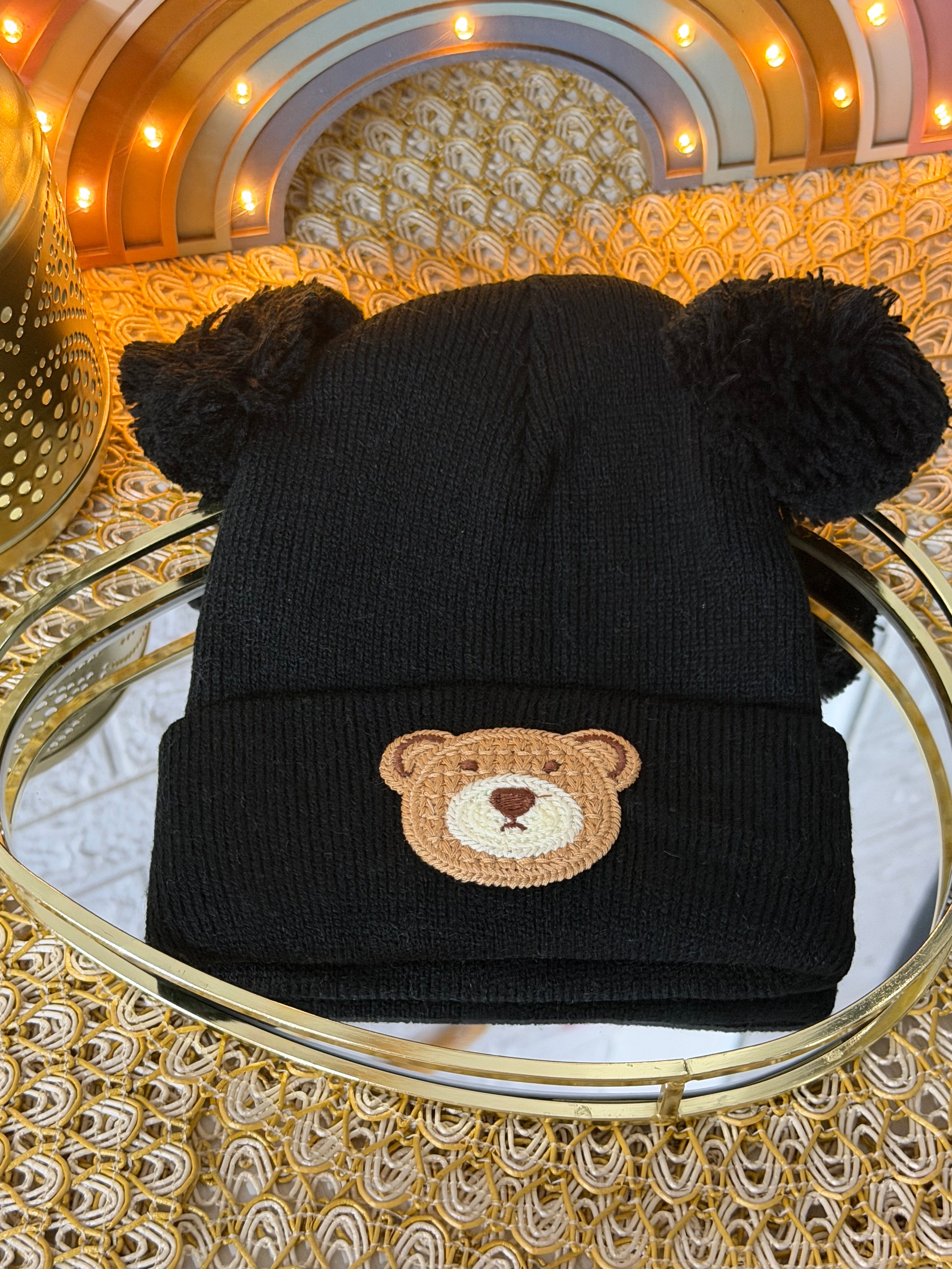 Gorro osito orejas pomposas