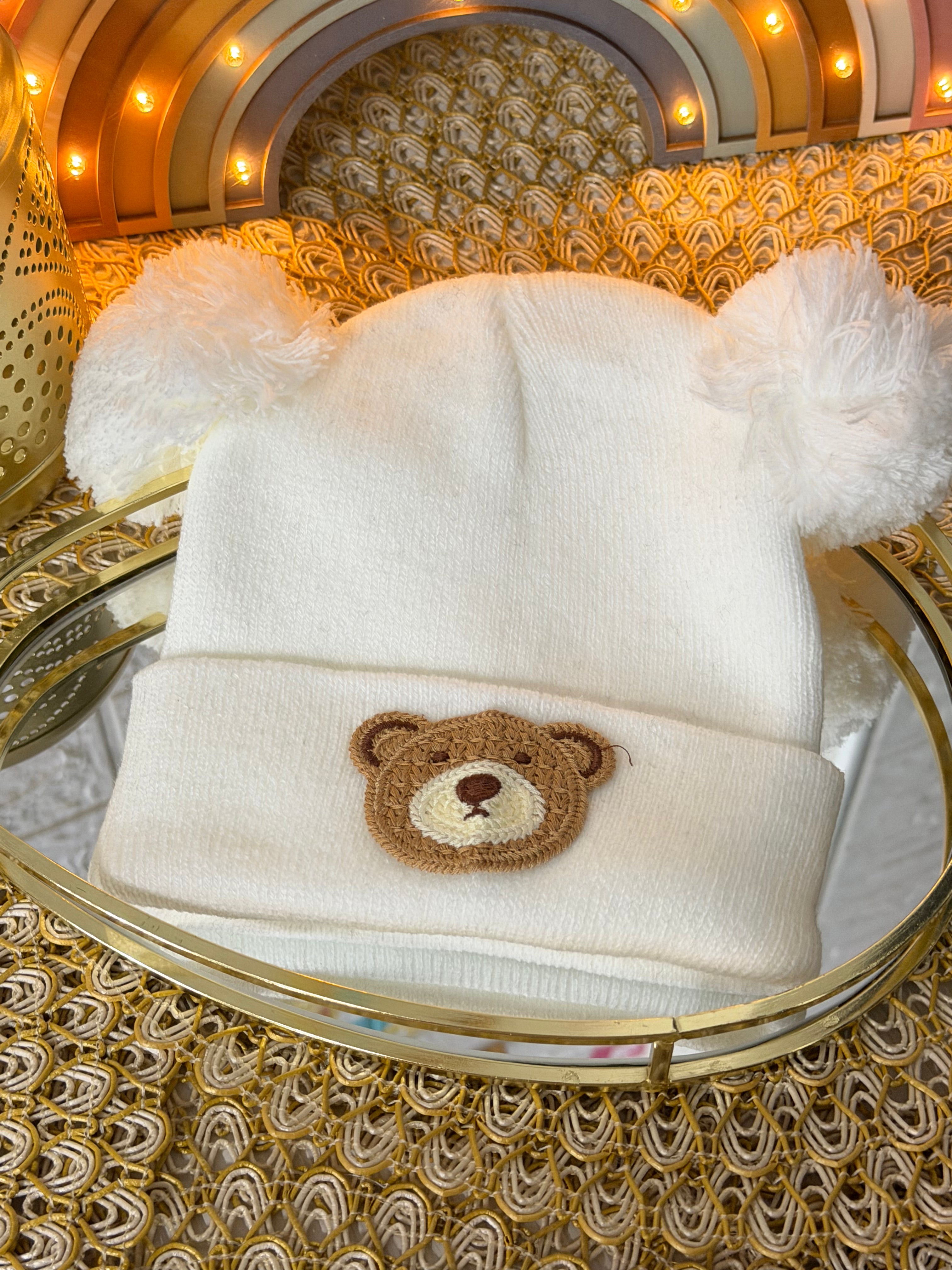 Gorro osito orejas pomposas