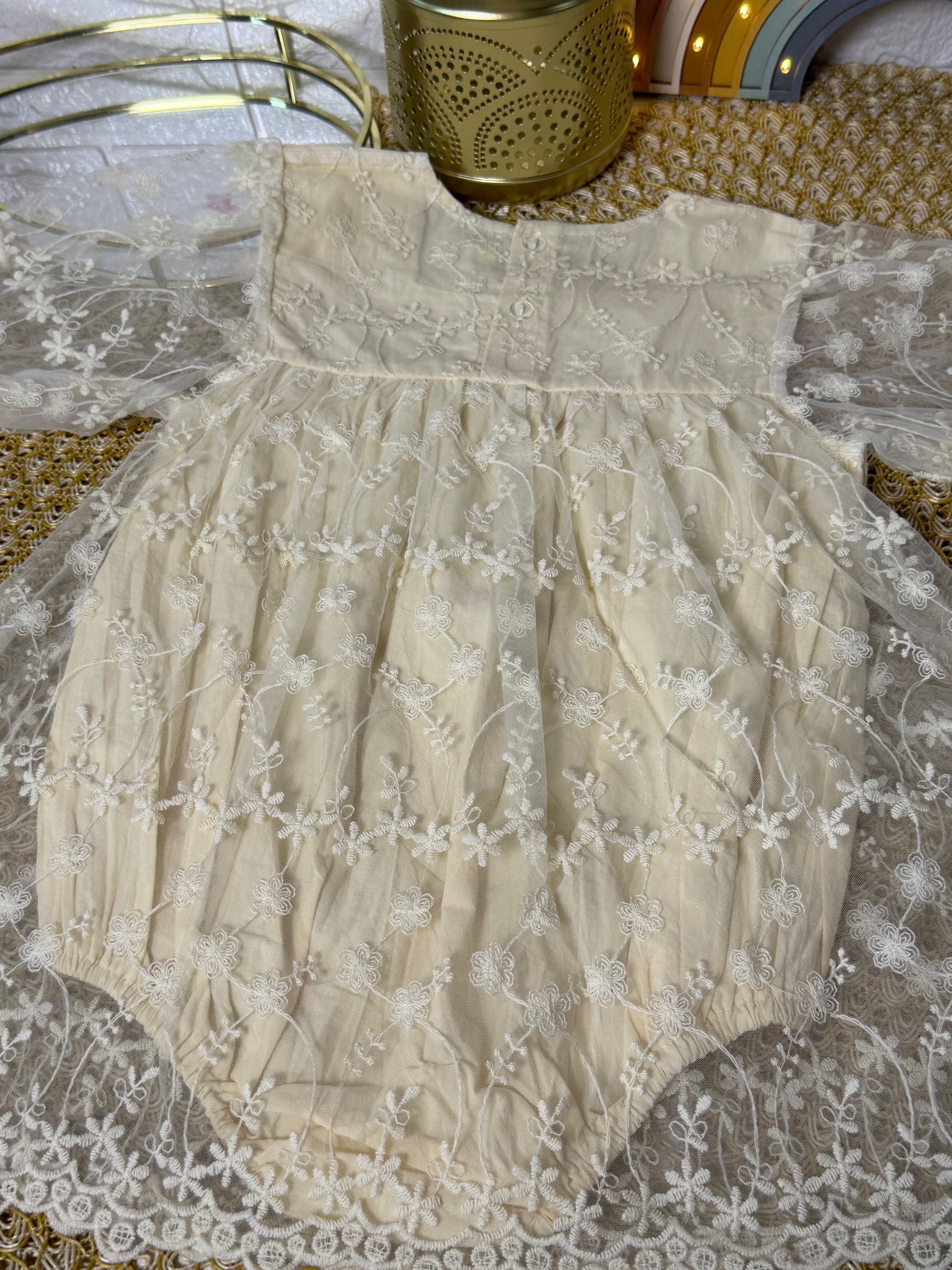 Body vestido encaje