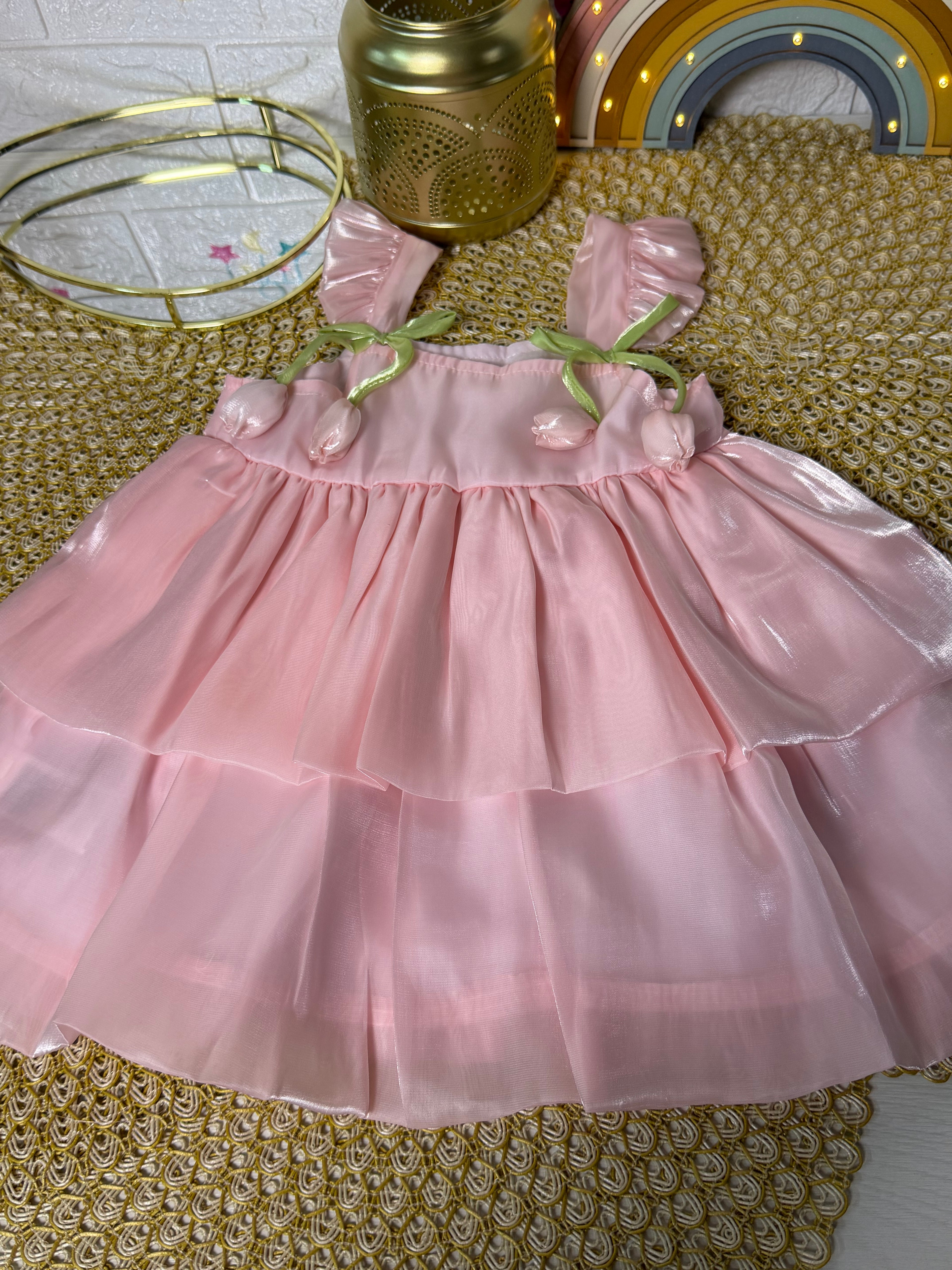Vestido tulipanes brillosa