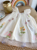Vestido tull crema alas mariposa