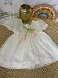 Vestido encaje con tulipán