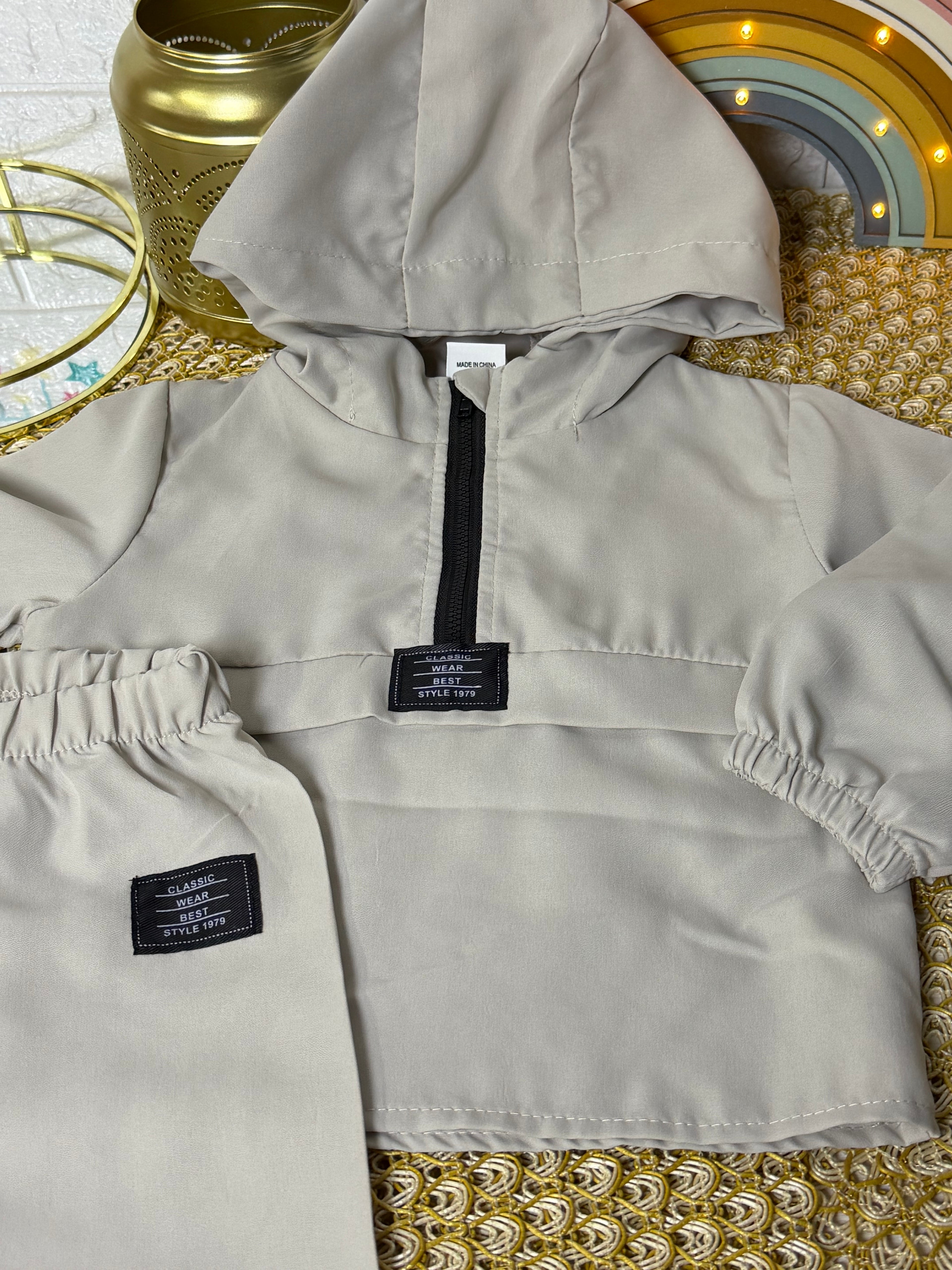 Conjunto chaqueta con pantalón
