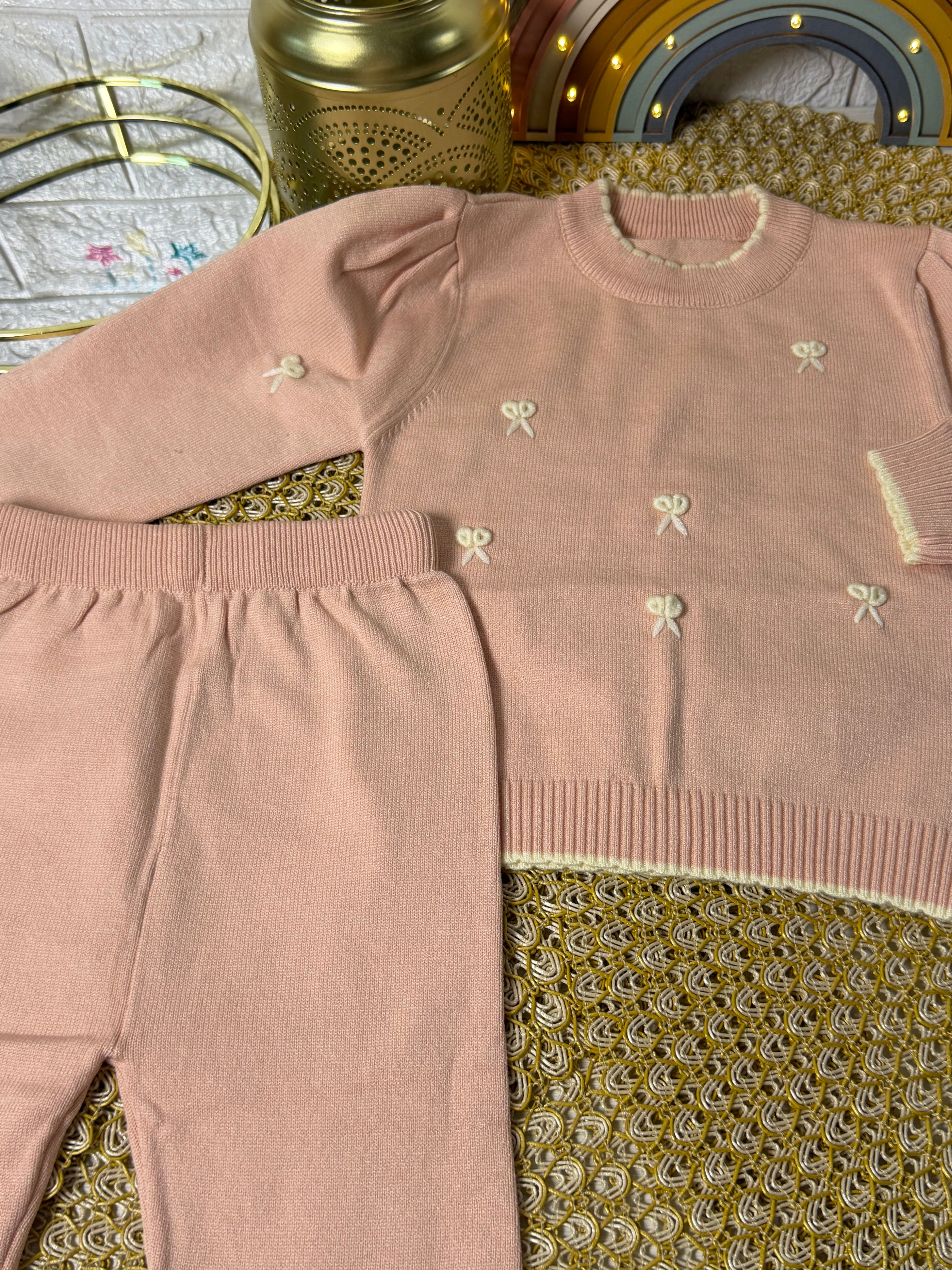 Conjunto rosa lazos pequeños