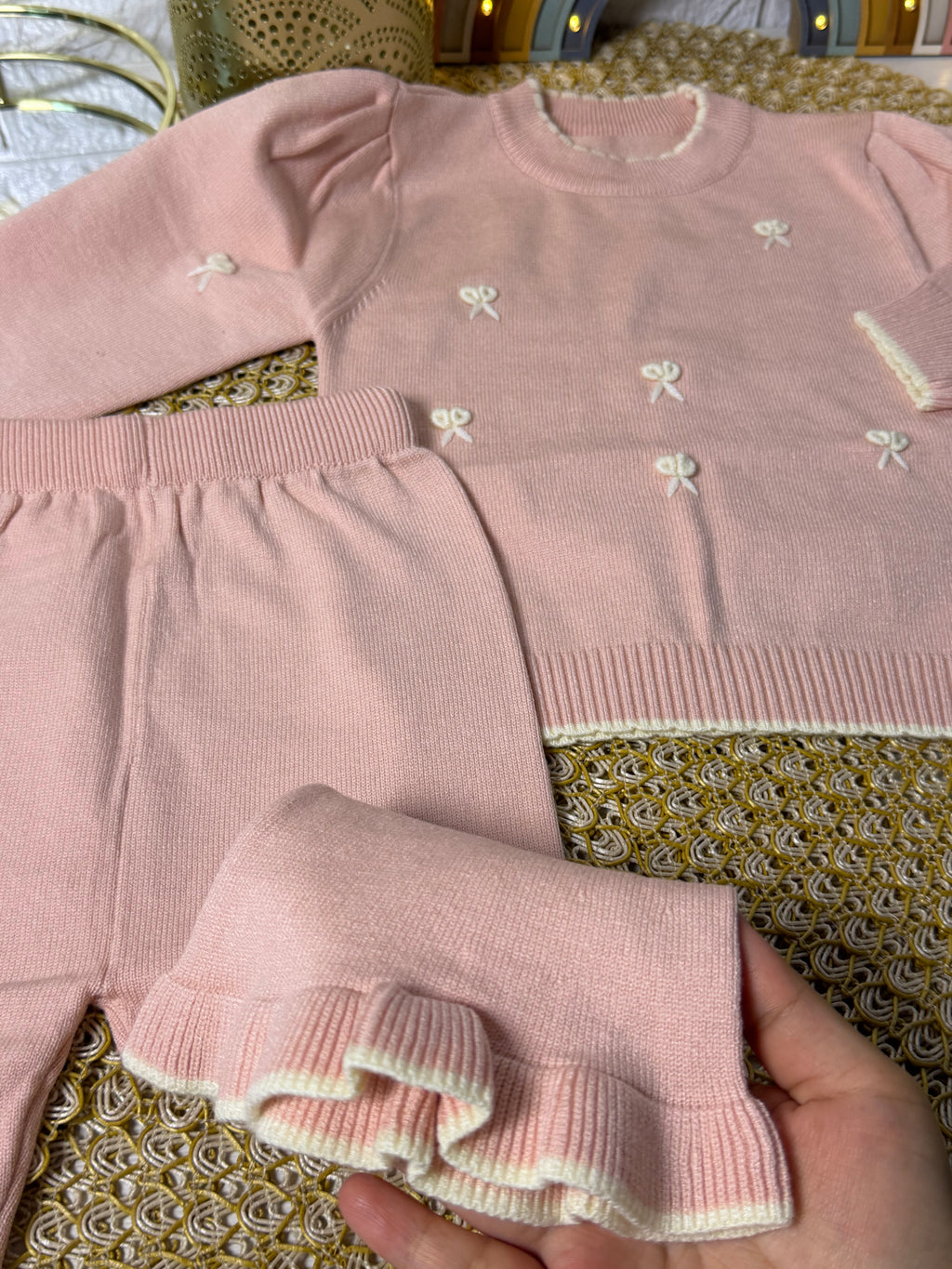 Conjunto rosa lazos pequeños
