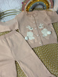 Conjunto tejido conejito blanco