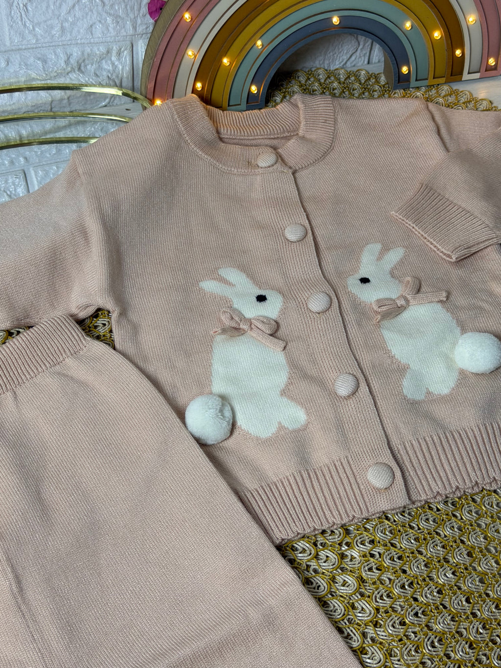 Conjunto tejido conejito blanco