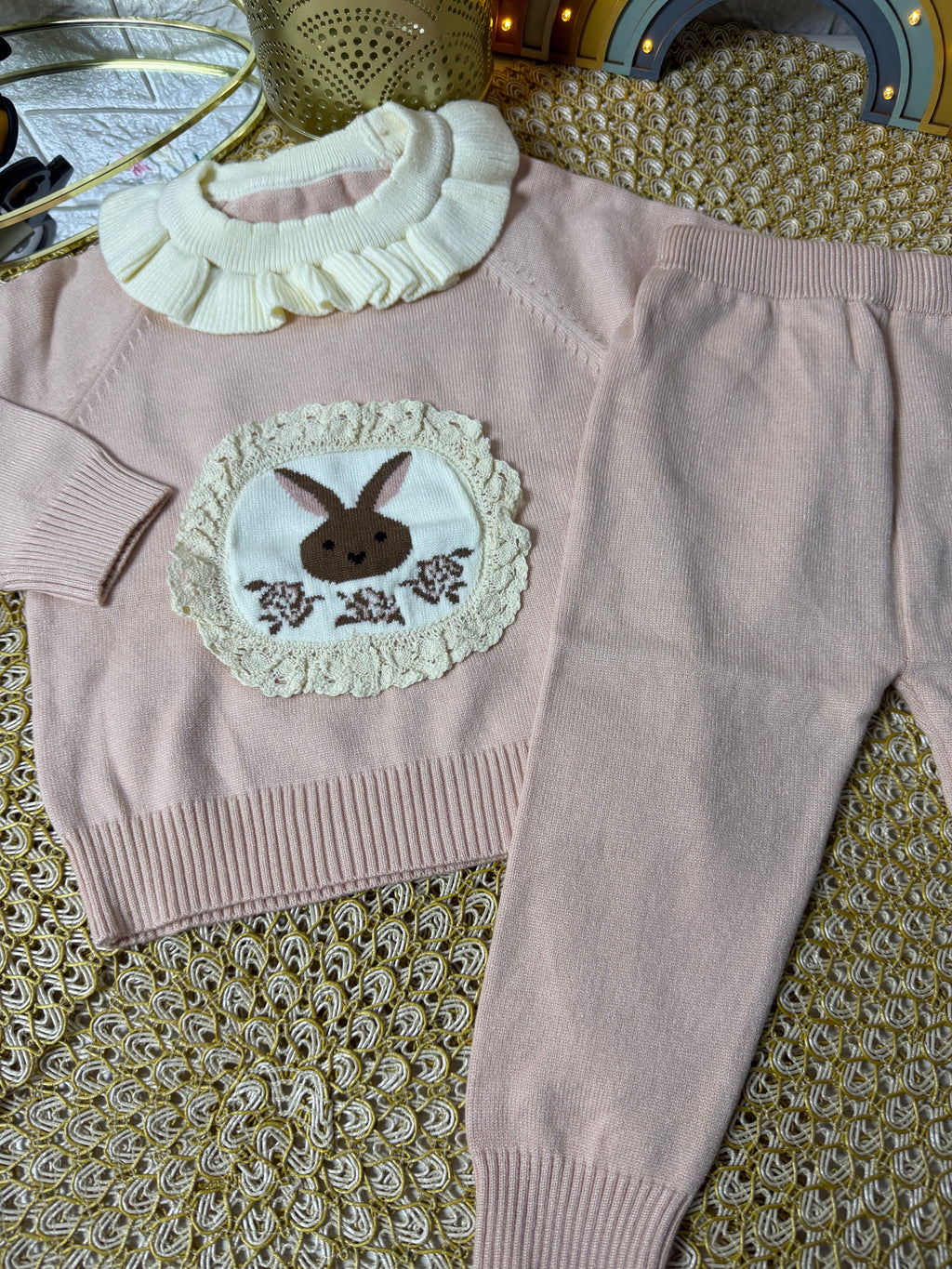 Conjunto tejido palo rosa conejito
