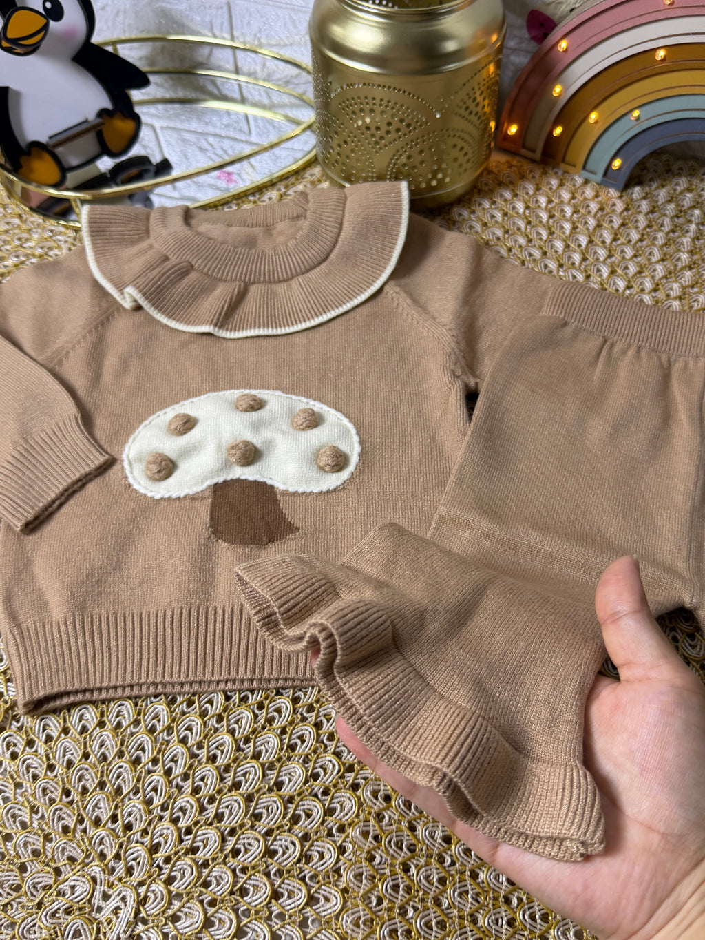 Conjunto tejido caqui honguito