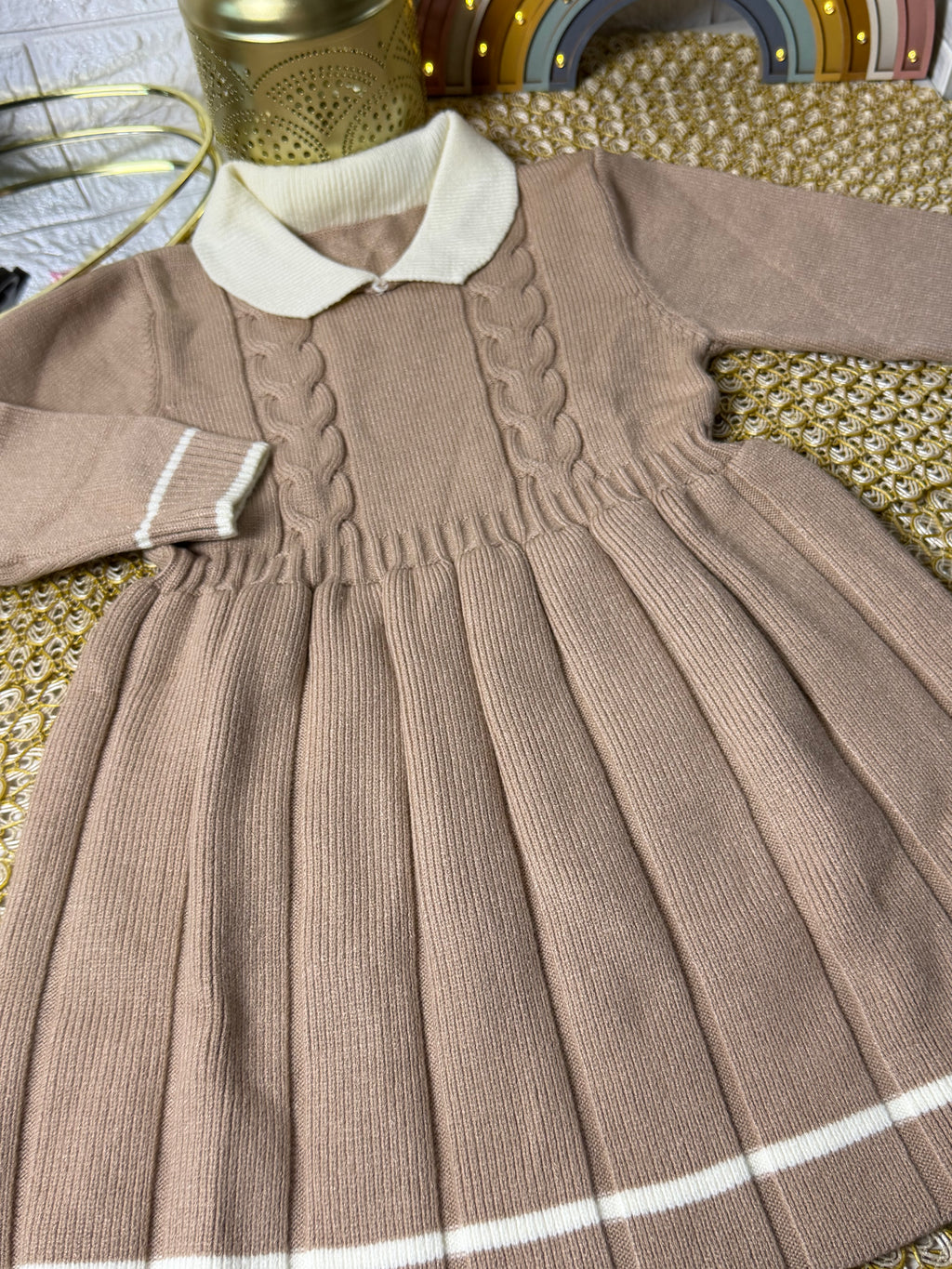 Vestido tejido camel