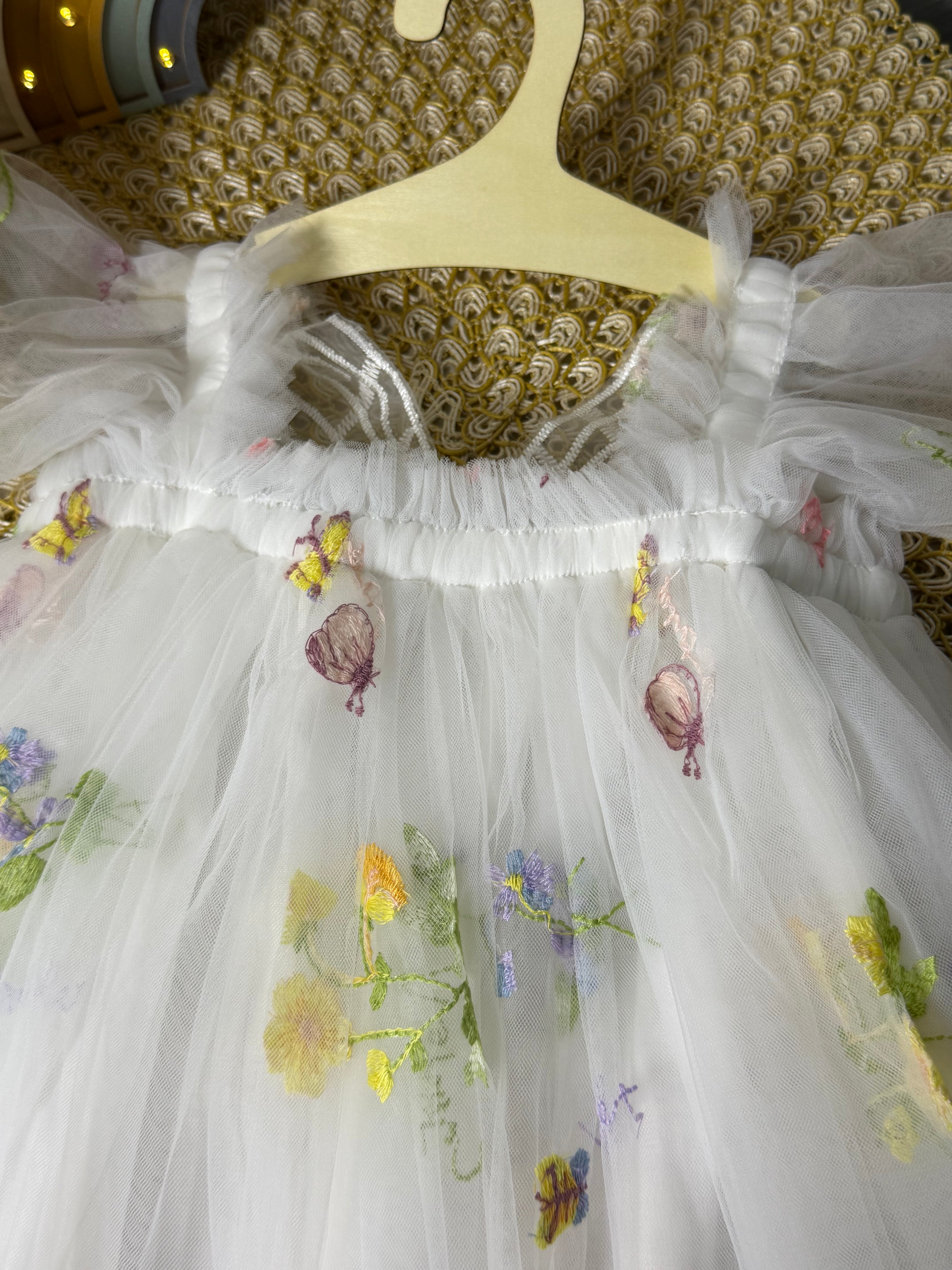 Vestido tull blanco alas mariposa