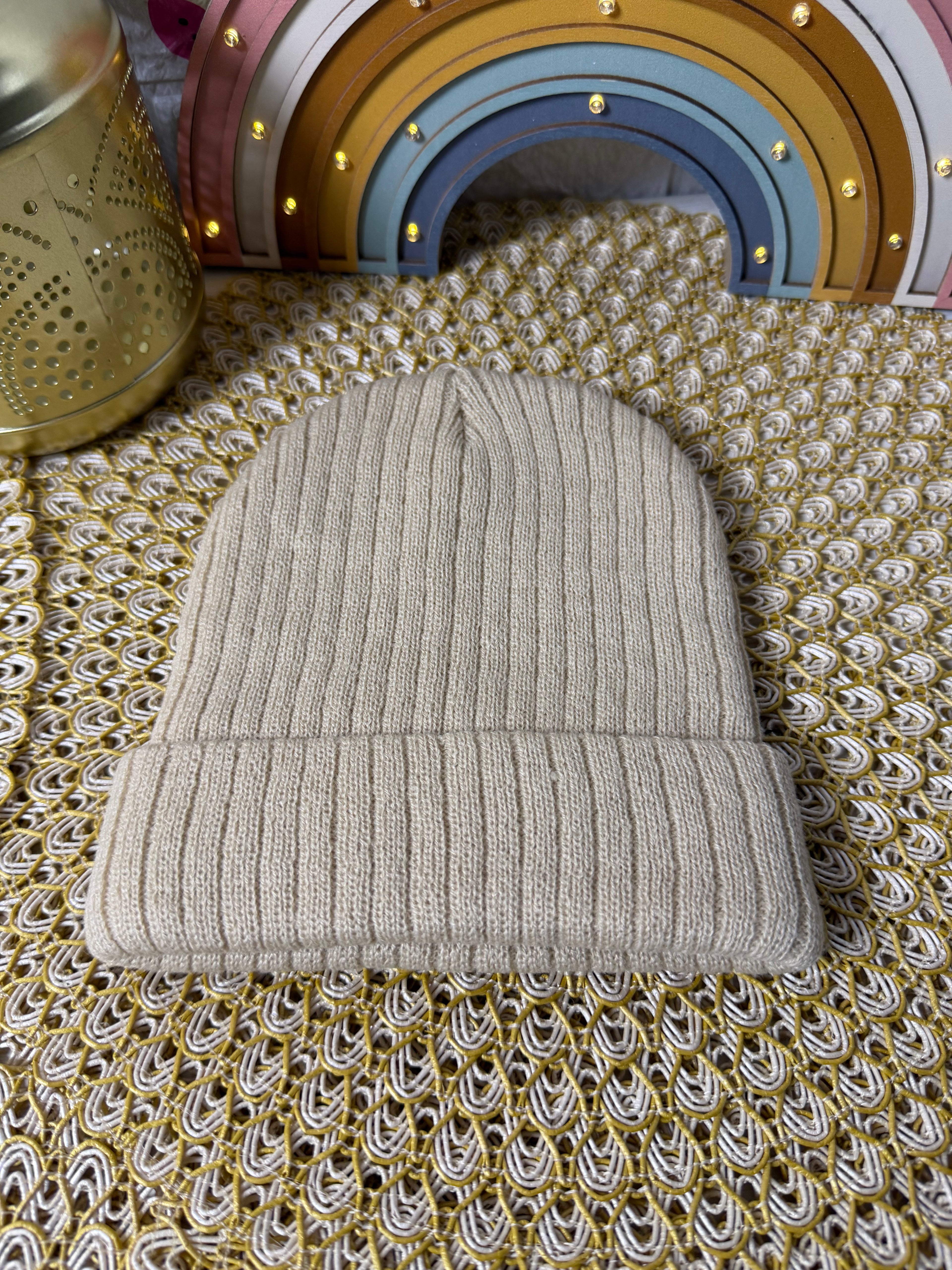 Gorro de punto tejido