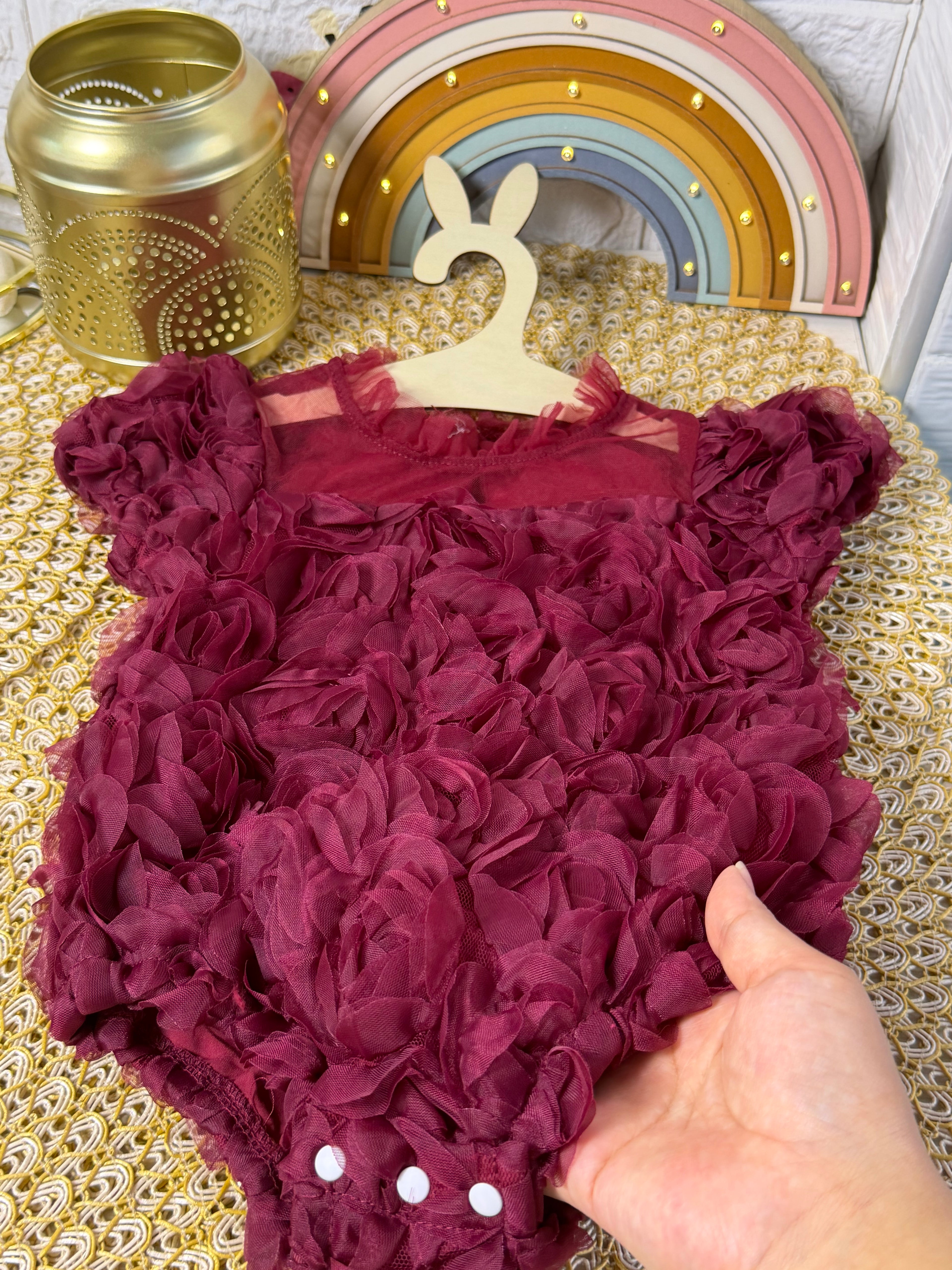 Body rojo vino diseños rosas