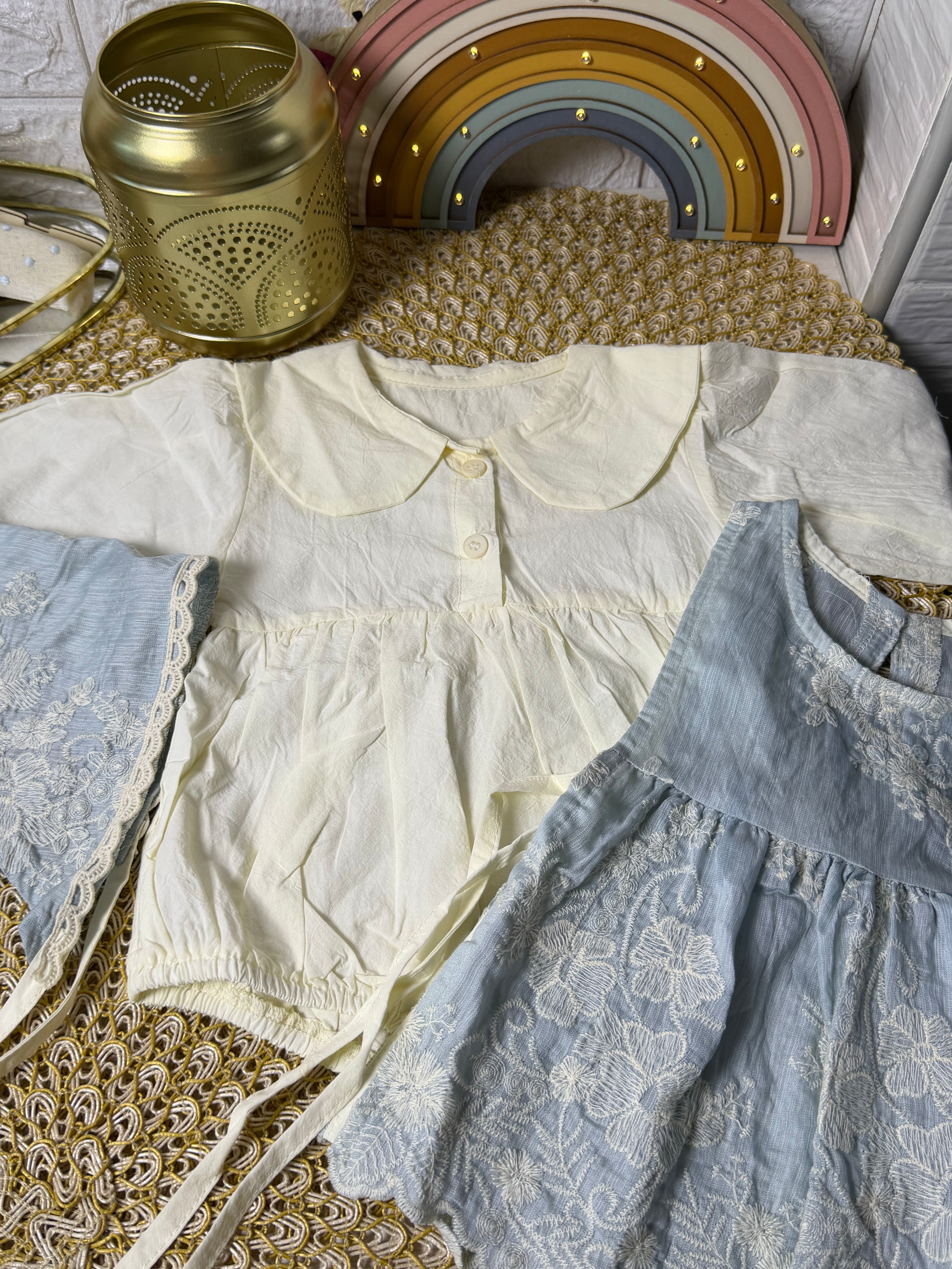 Conjunto 3 piezas celeste bordados