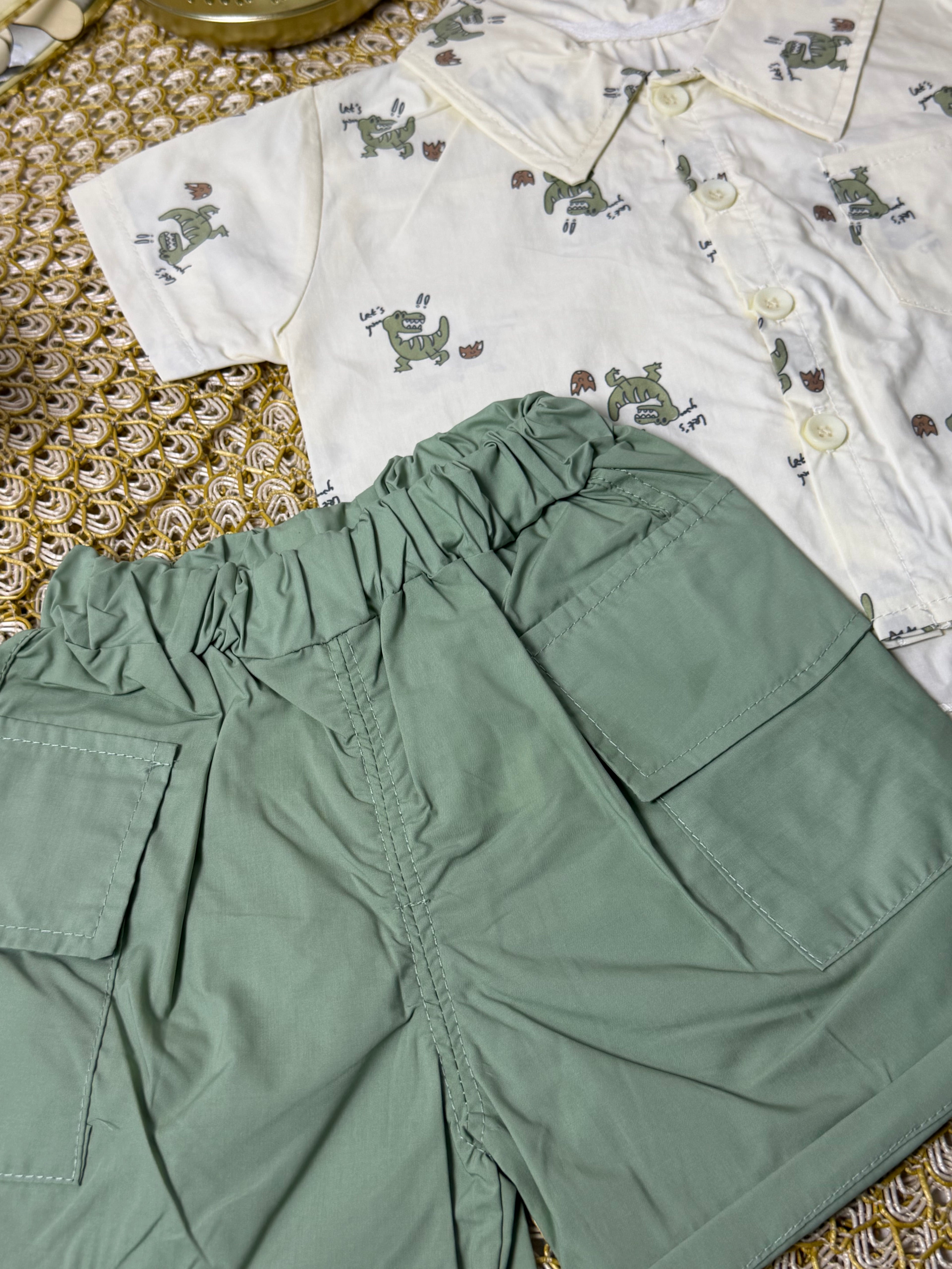 Conjunto 2 piezas verde dinosaurio