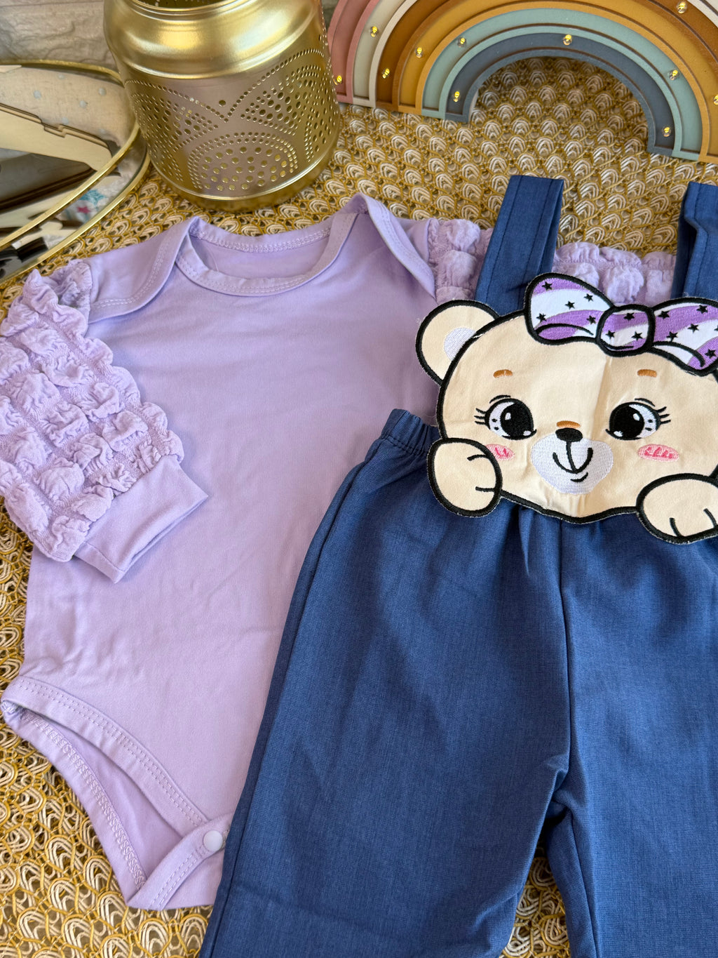 Conjunto 2 piezas body lila y overol