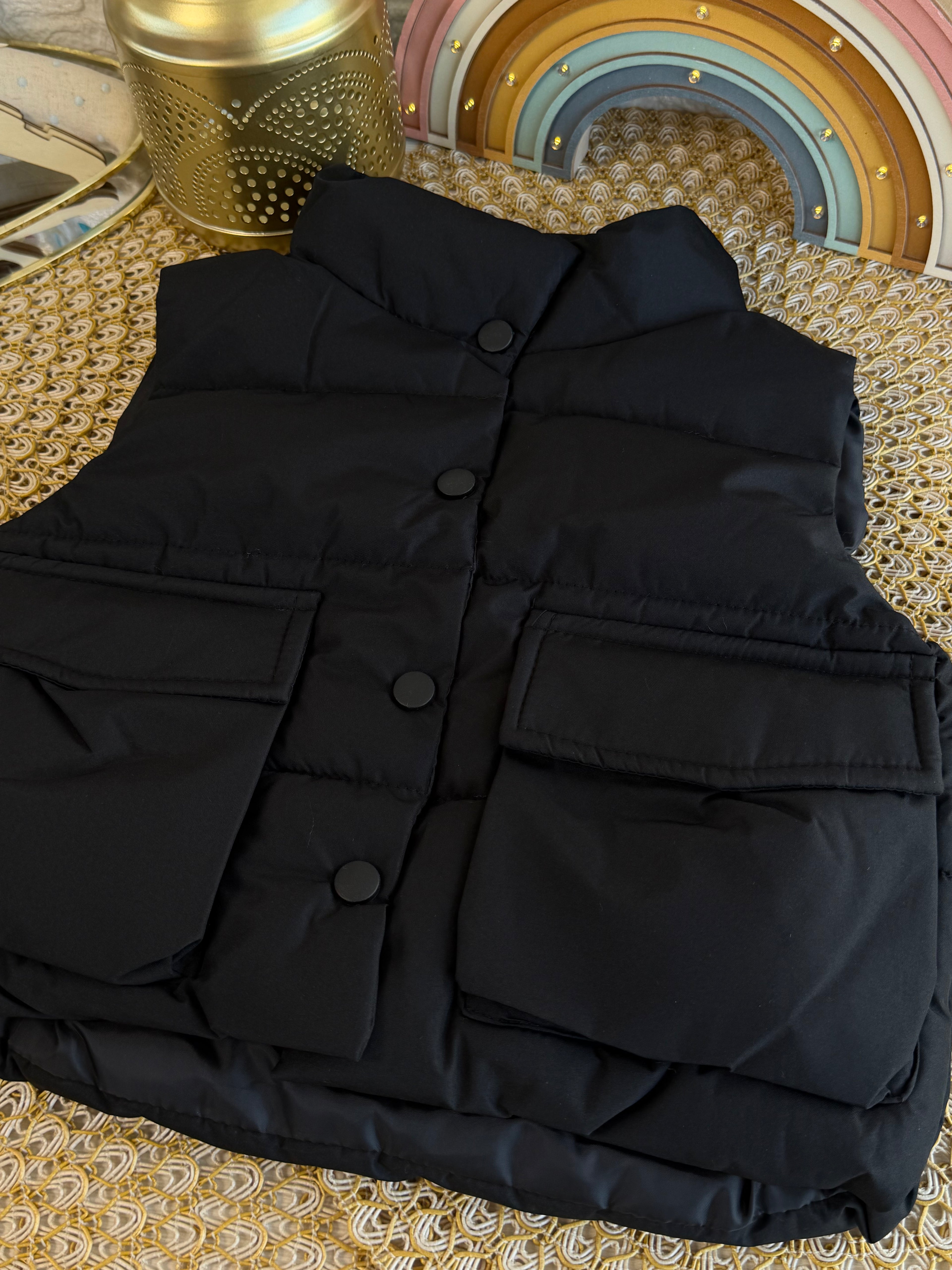 Chaleco modelo coreano negro
