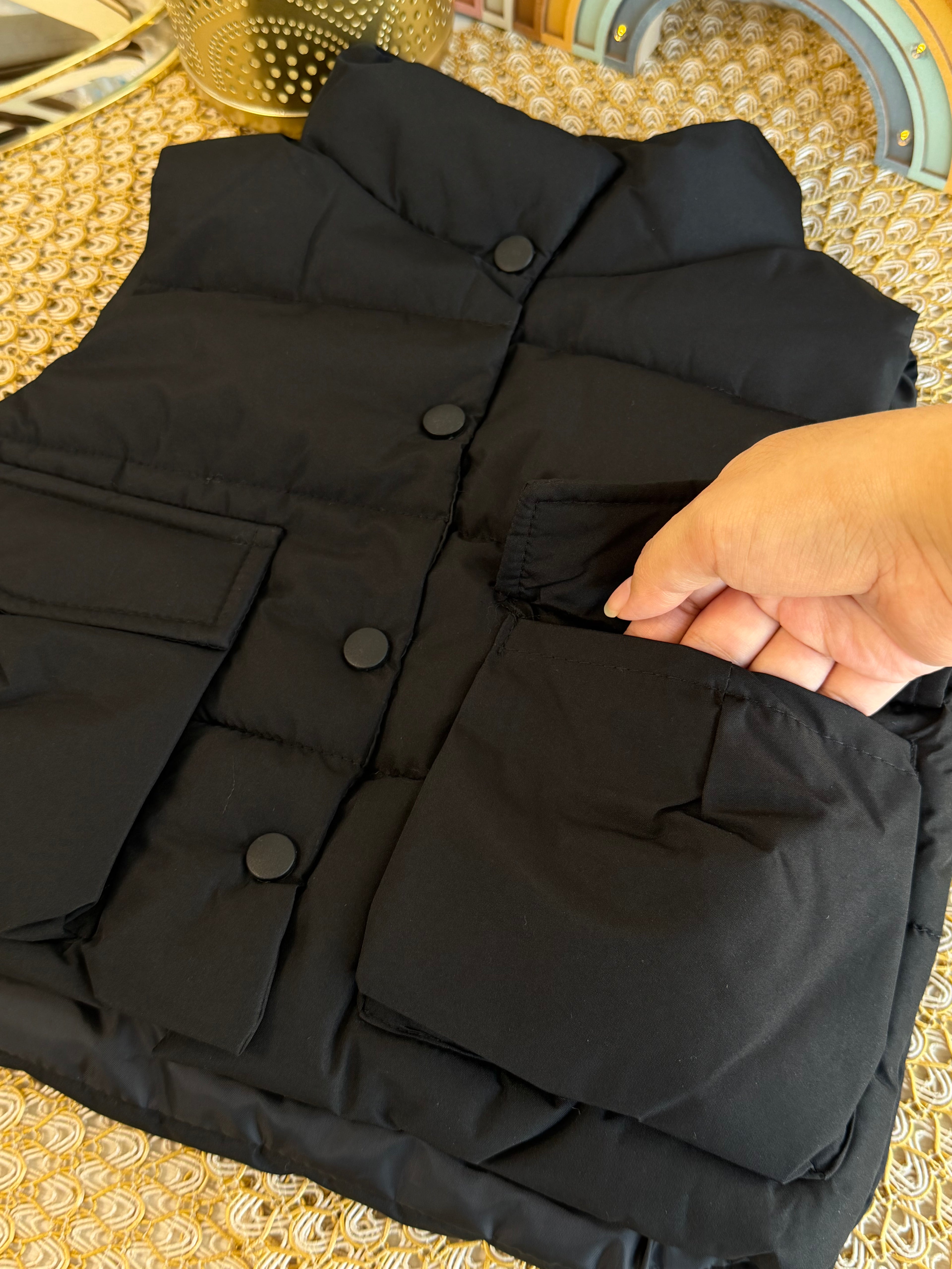 Chaleco modelo coreano negro
