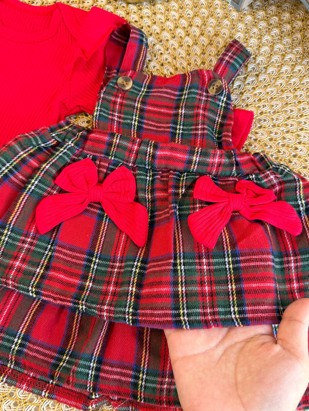 Conjunto 2 piezas body rojo y overol
