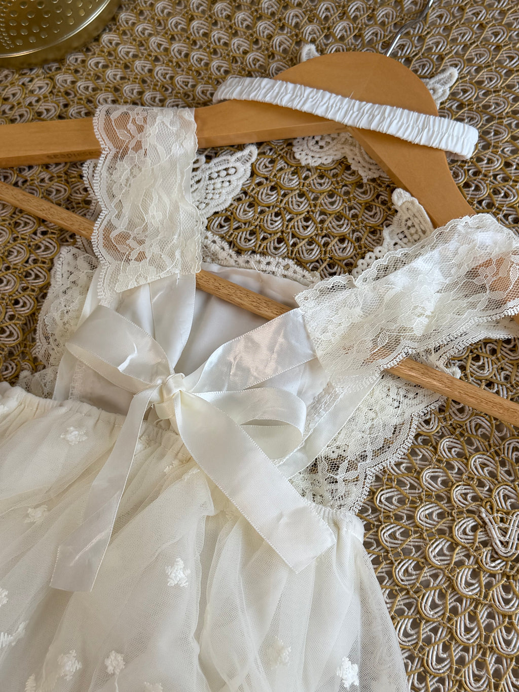Vestido tull crema mariposa