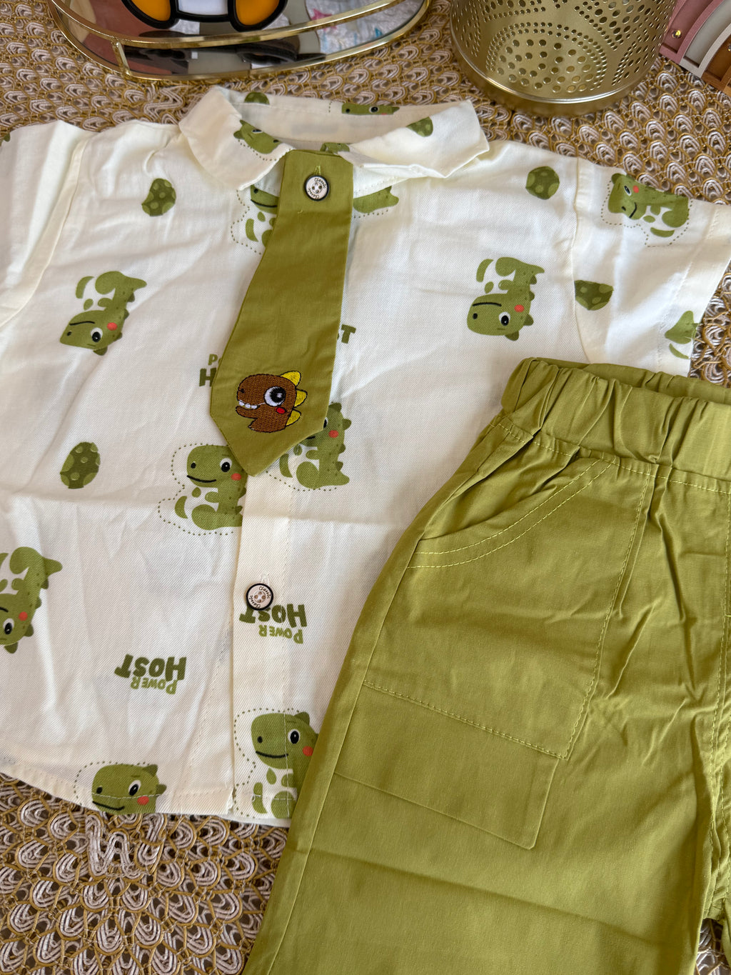 Conjunto 2 piezas verde dinosaurio