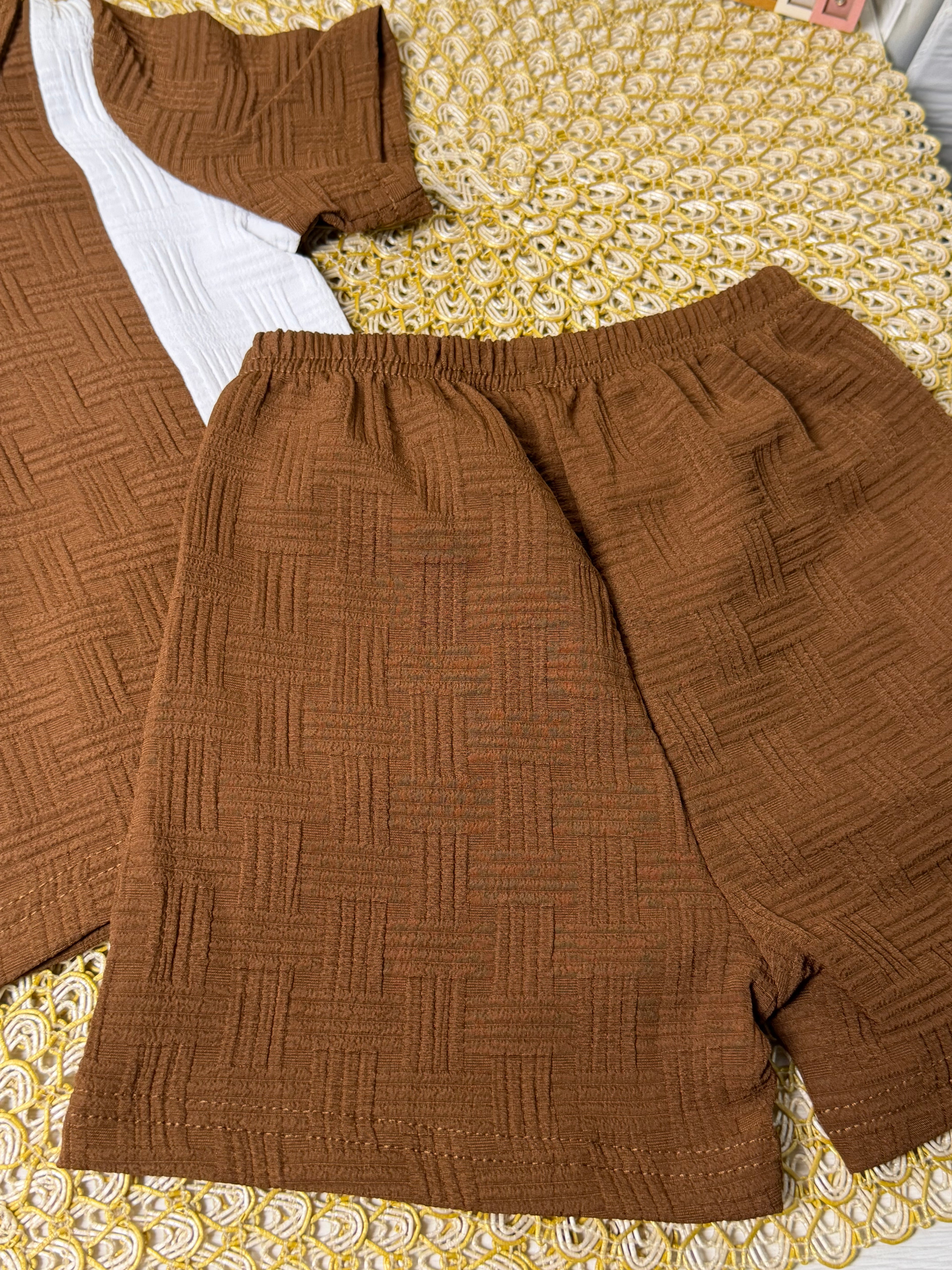 Conjunto 2 piezas marrón blanco