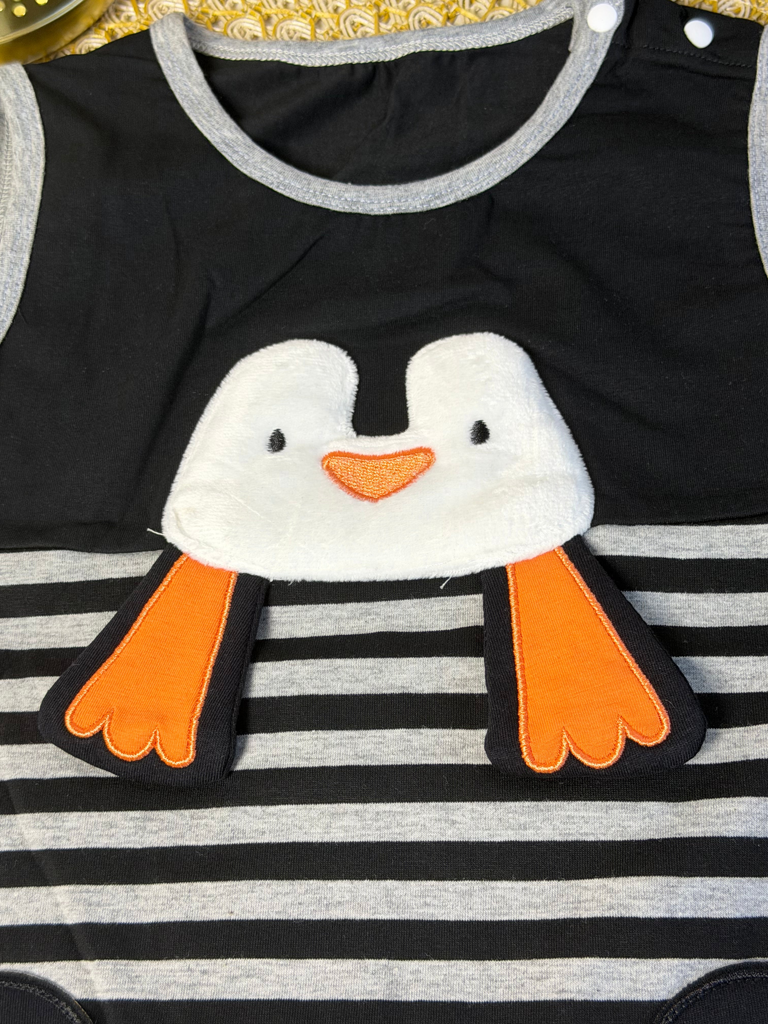 Enterizo pingüino a rayas