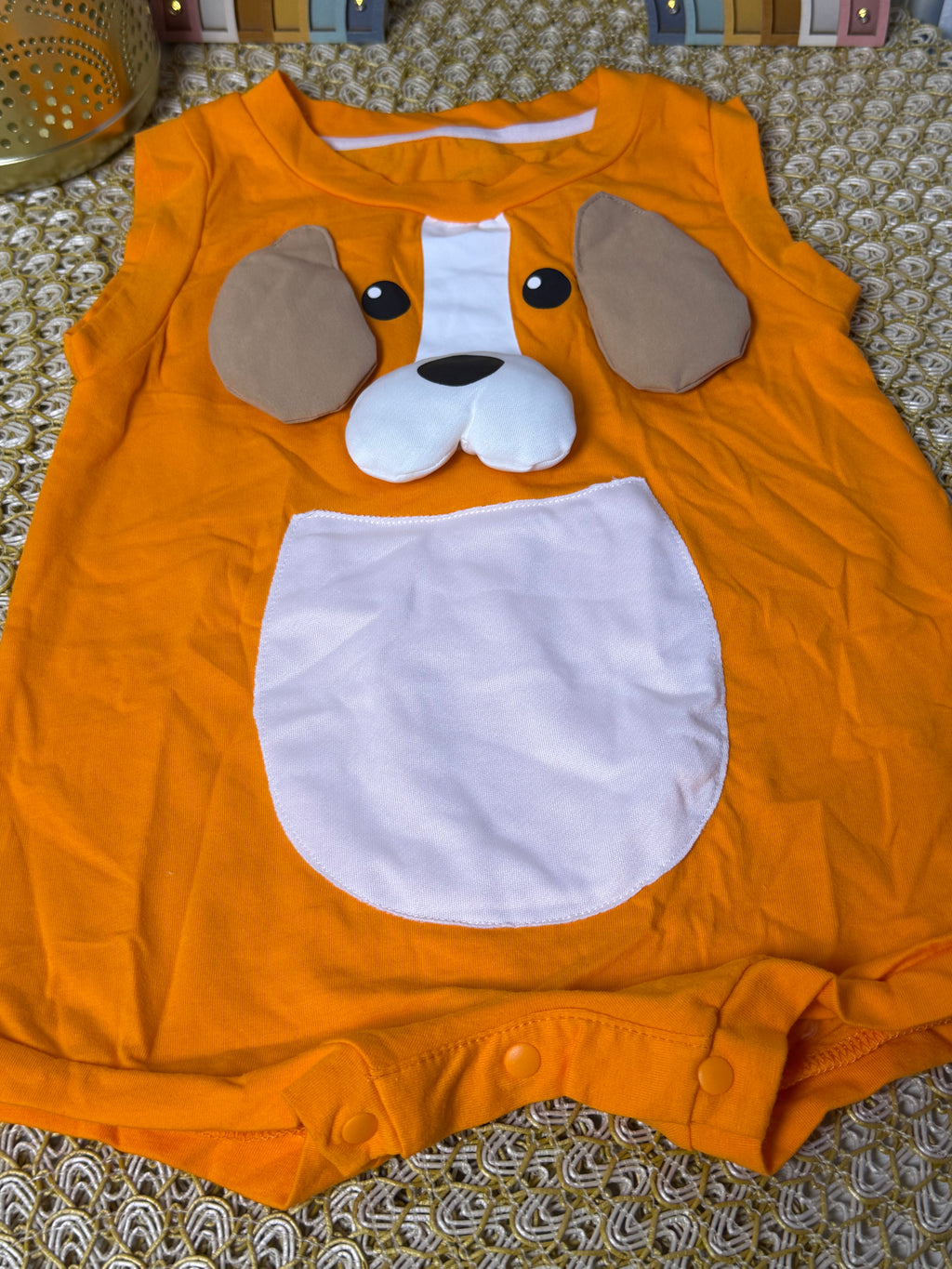 Enterizo naranja perrito