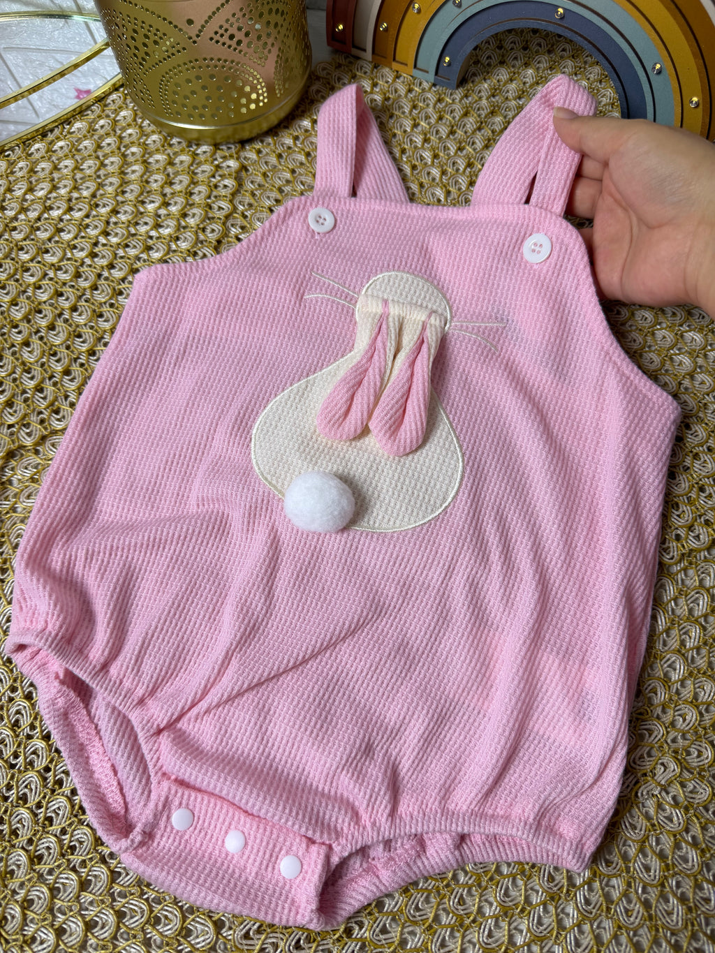 Pelele rosa conejito