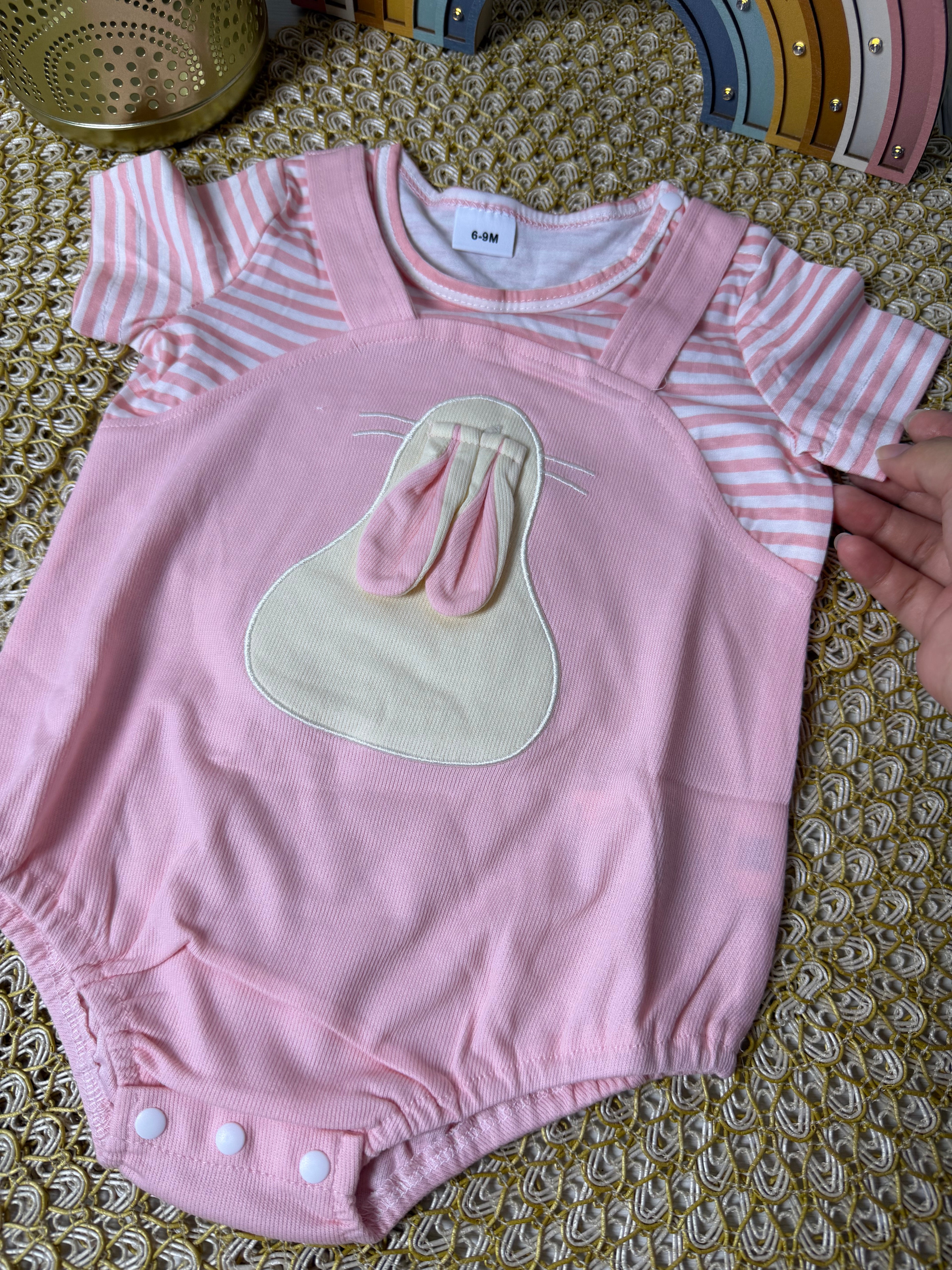 Body conejito rosa a rayas