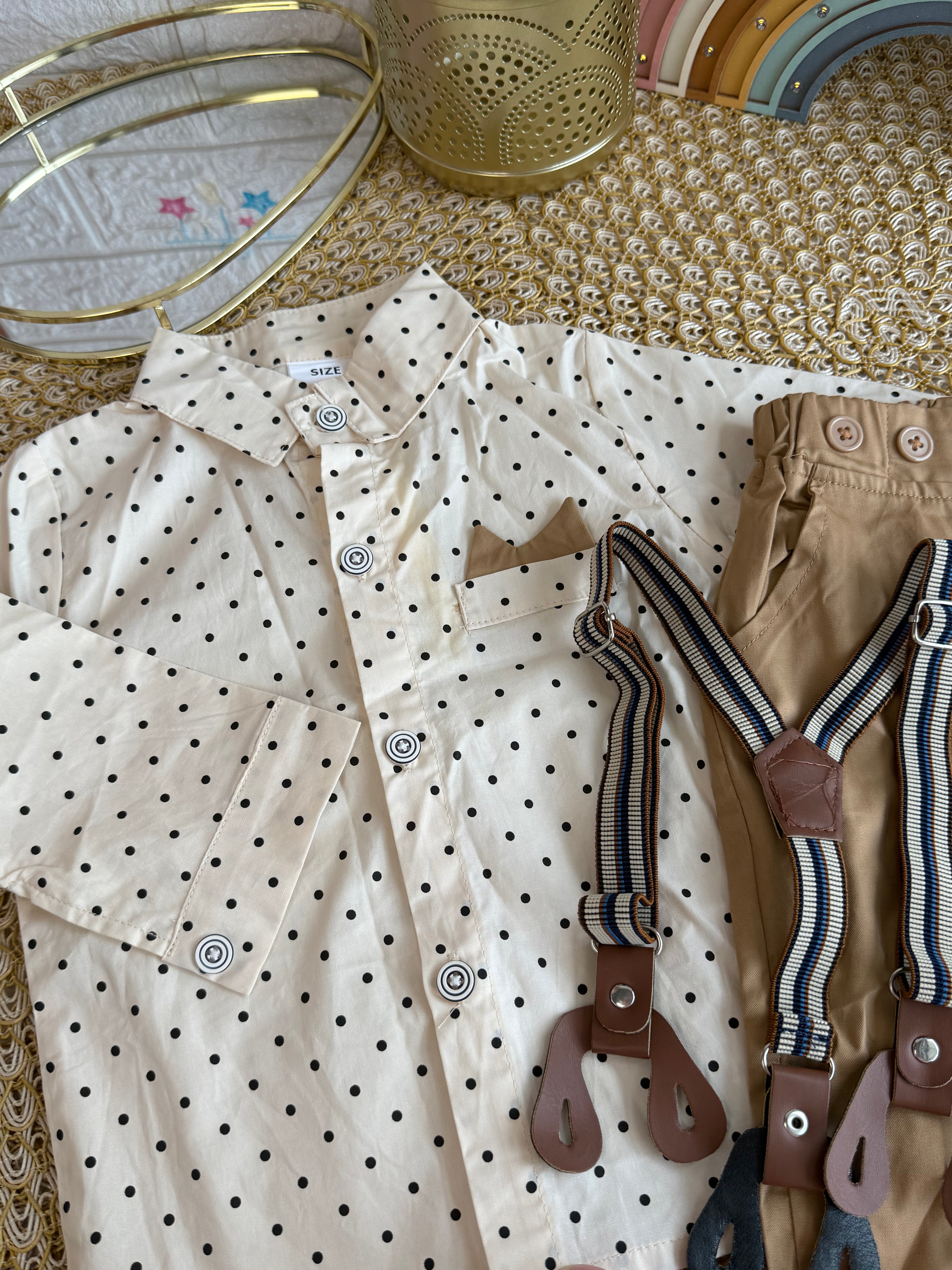 Conjunto 2 piezas puntos caqui elegante