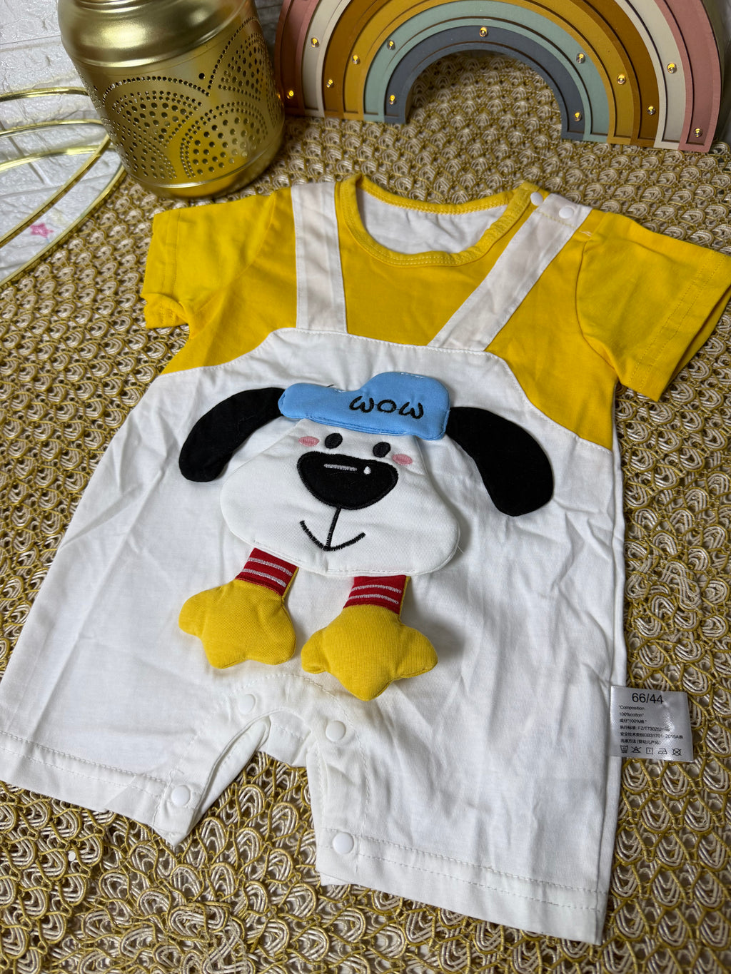 Enterizo amarillo perrito