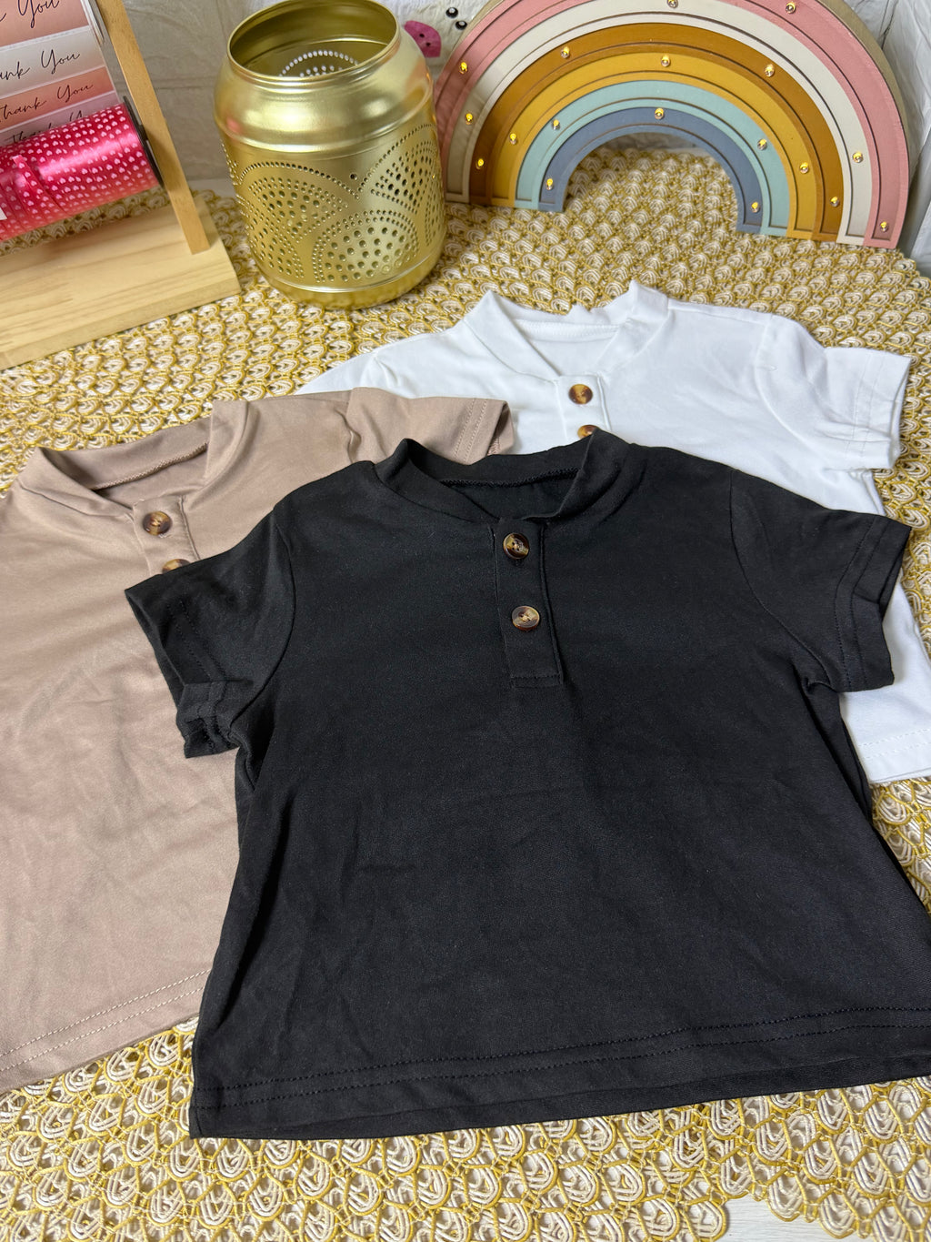 Camiseta con dos botones