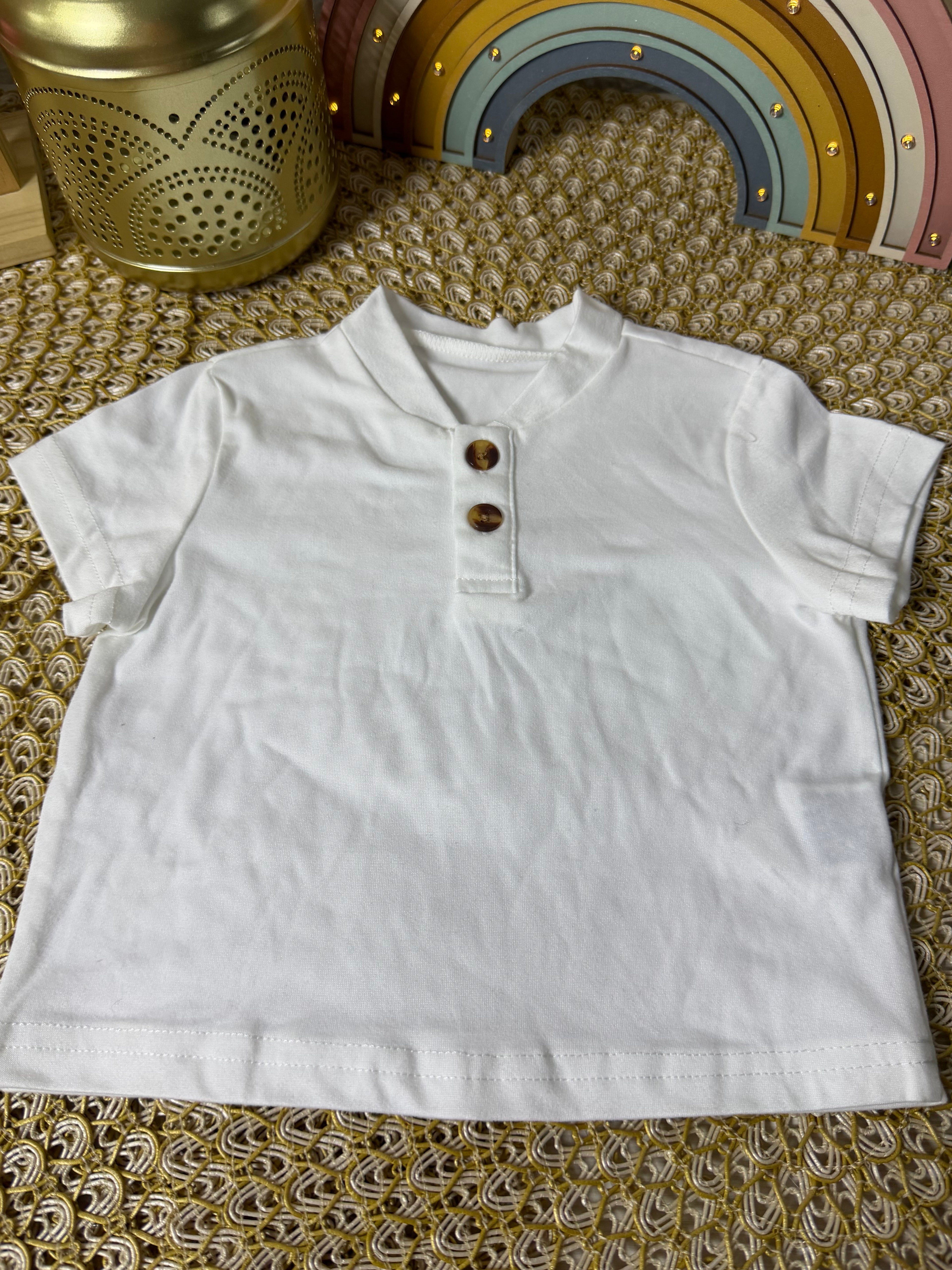 Camiseta con dos botones