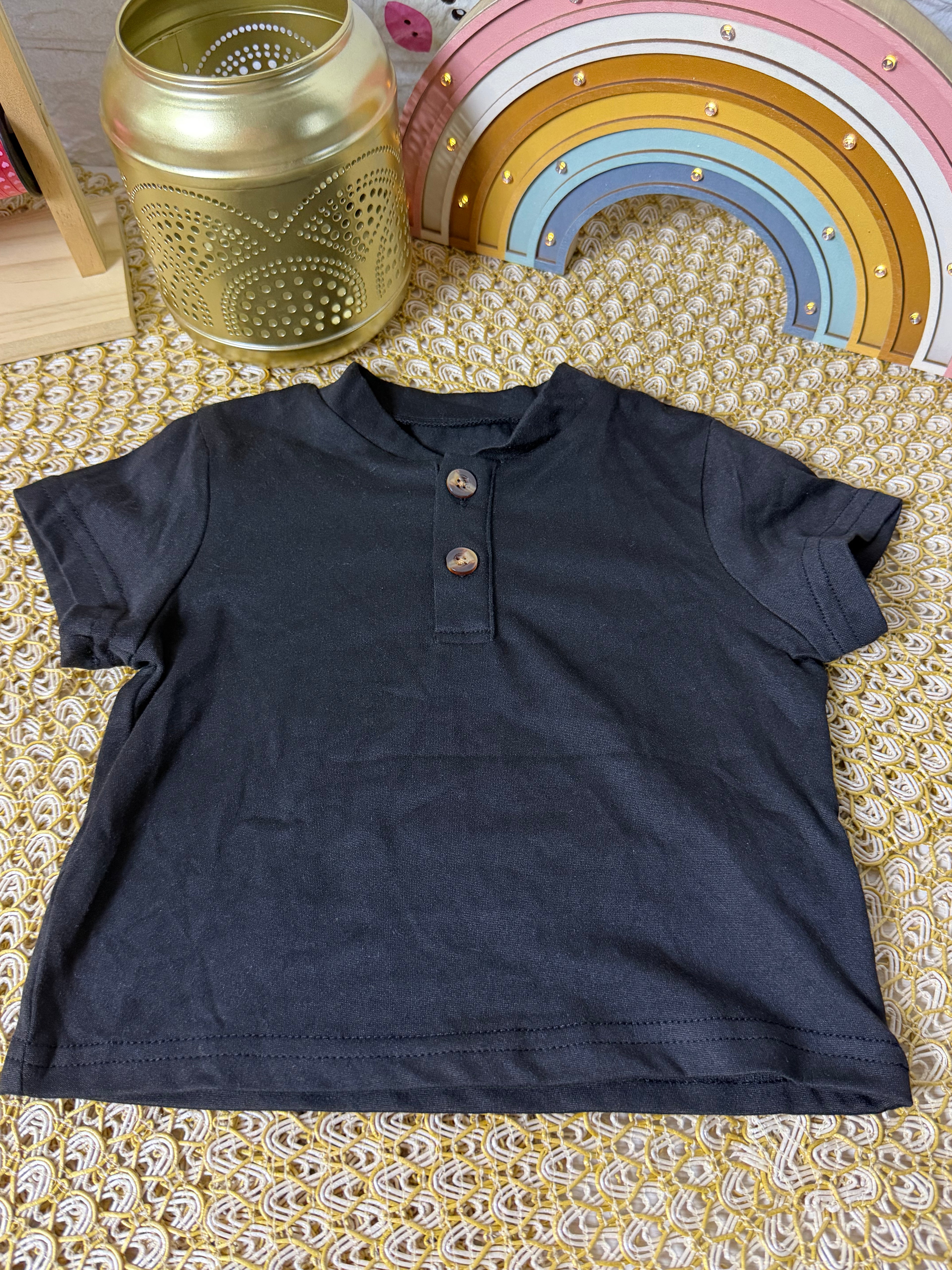 Camiseta con dos botones