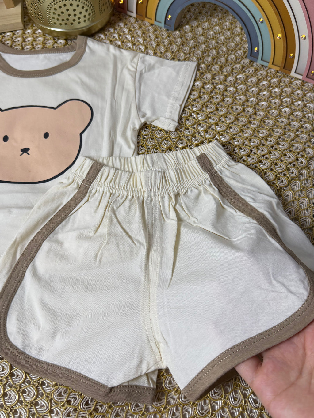 Conjunto 2 piezas corto beige osito