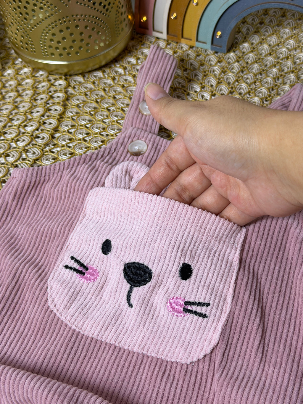 Pelele rosa gatito