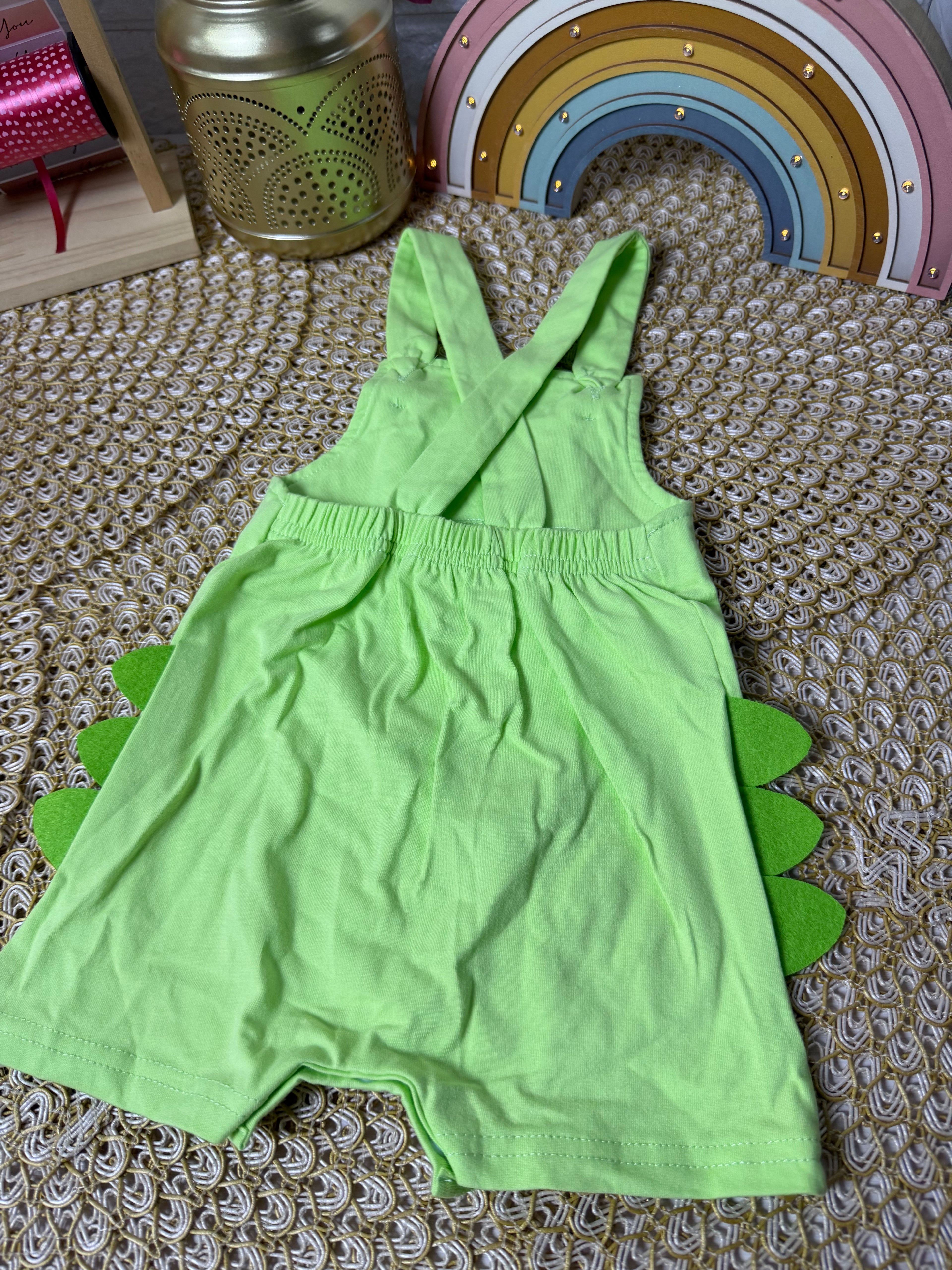 Overol dinosaurio verde
