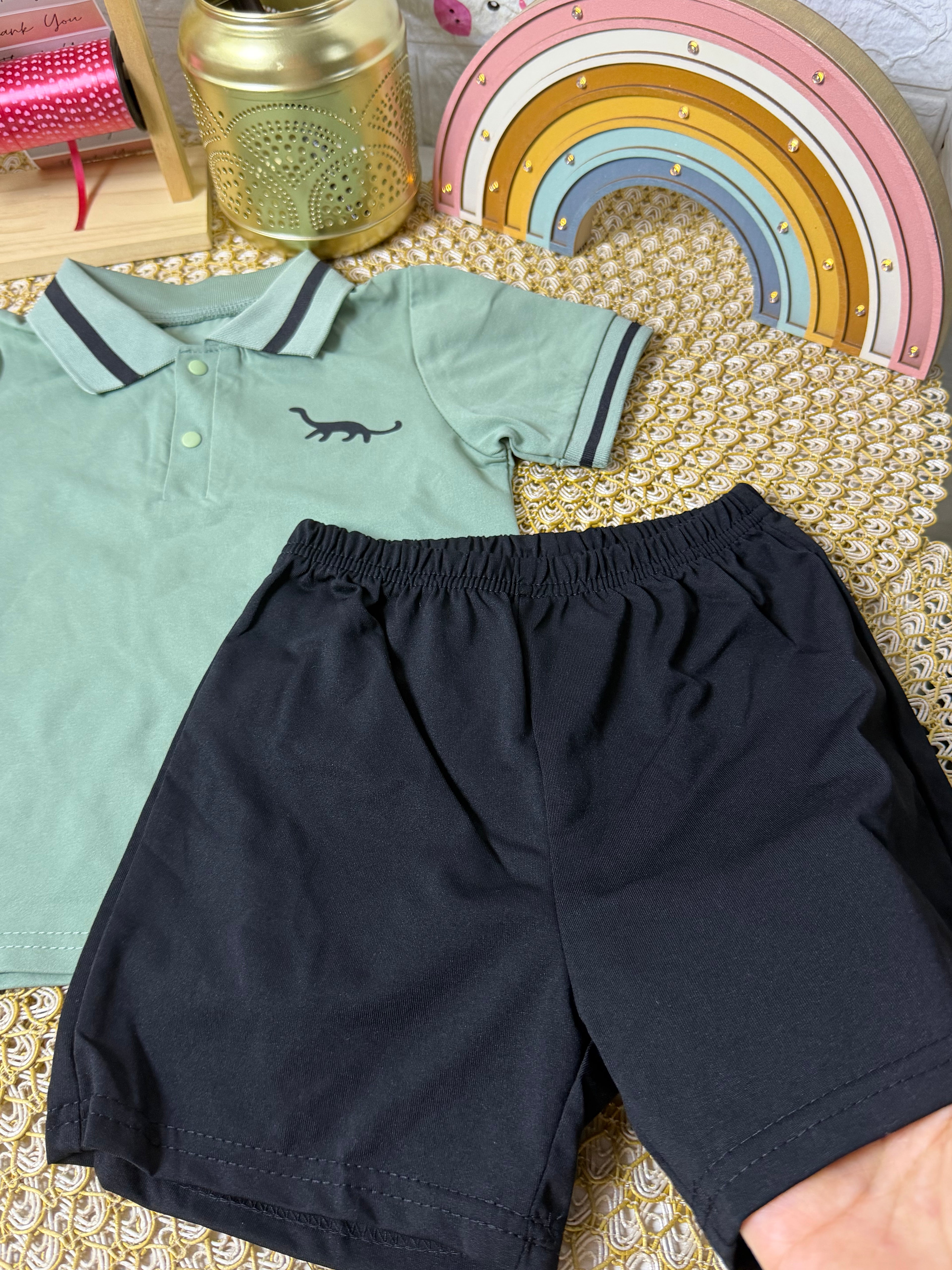 Conjunto 2 piezas verde camiseta y short