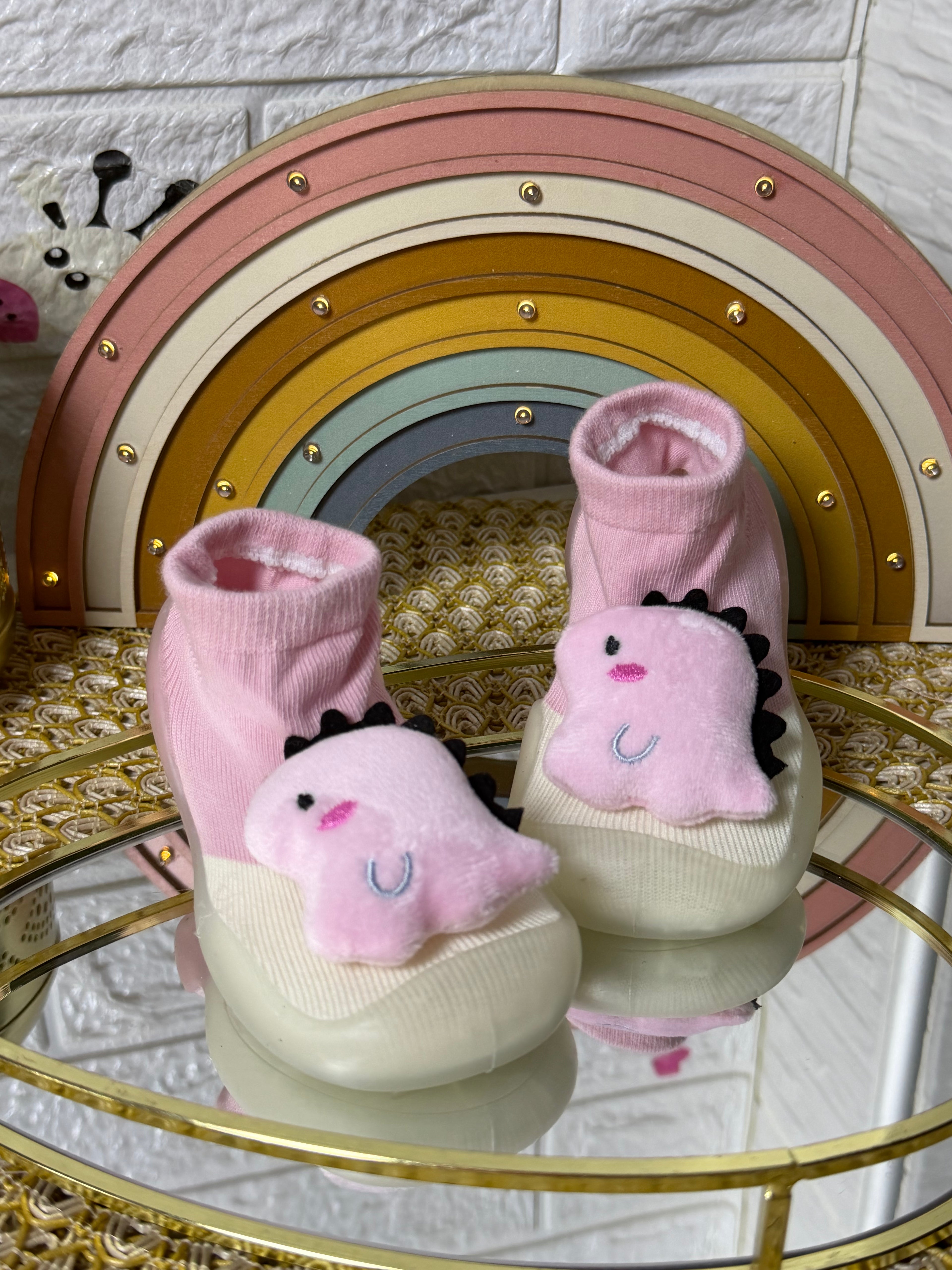 Zapamedia con muñeco en relieve