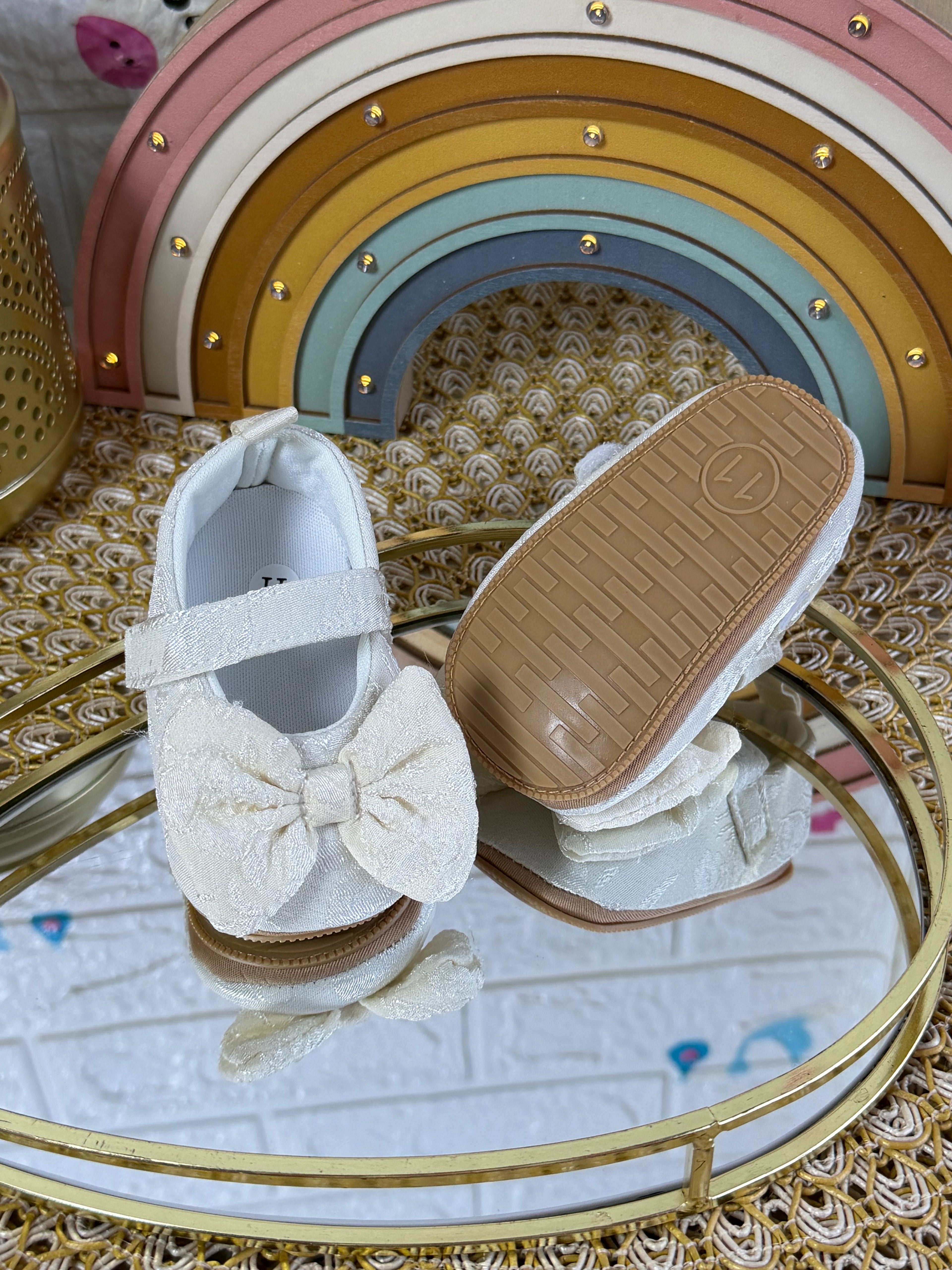 Zapatos para bebé modelo #02