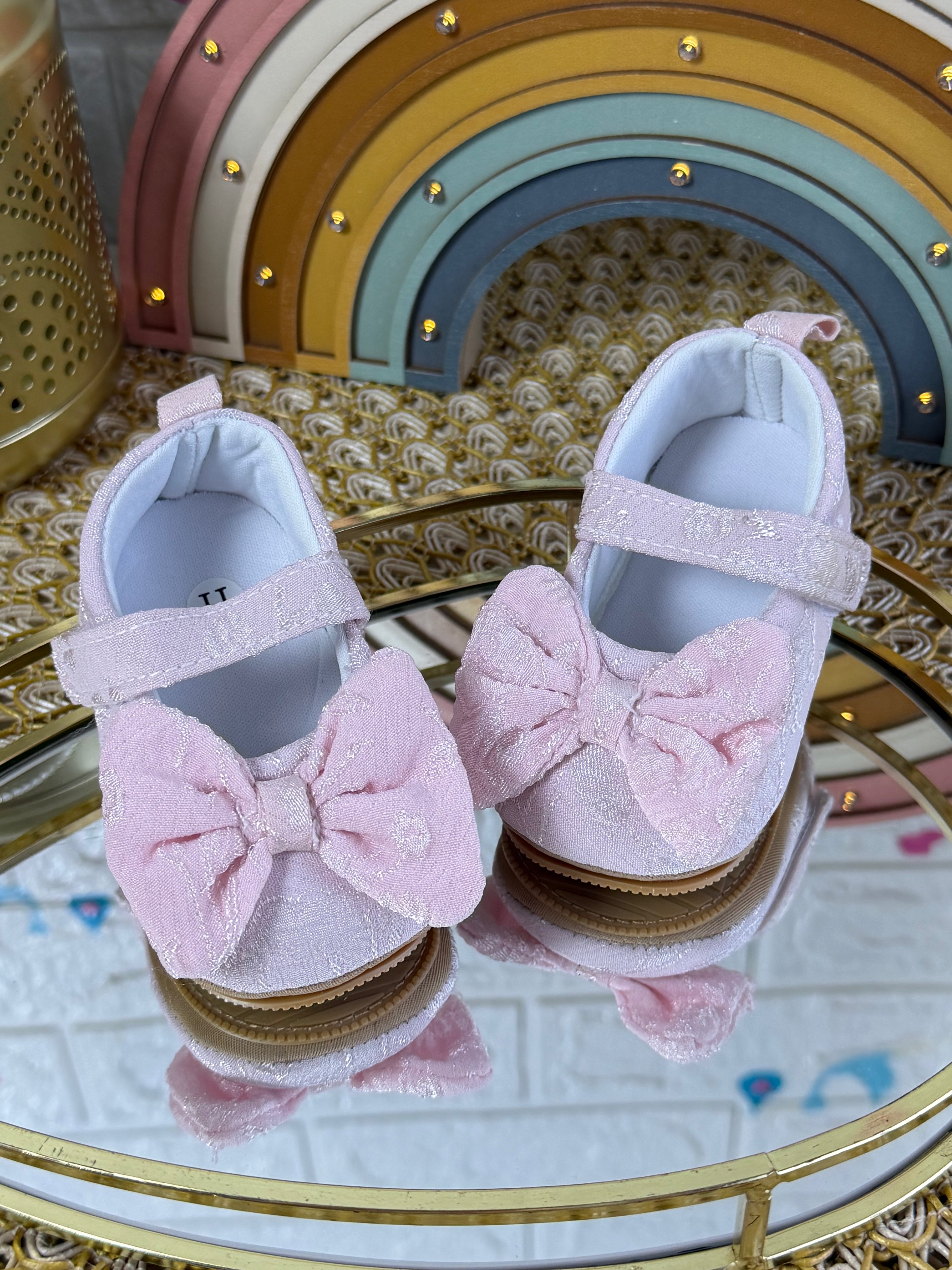 Zapatos para bebé modelo #02