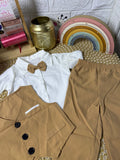 Conjunto 3 piezas con chaleco marrón claro